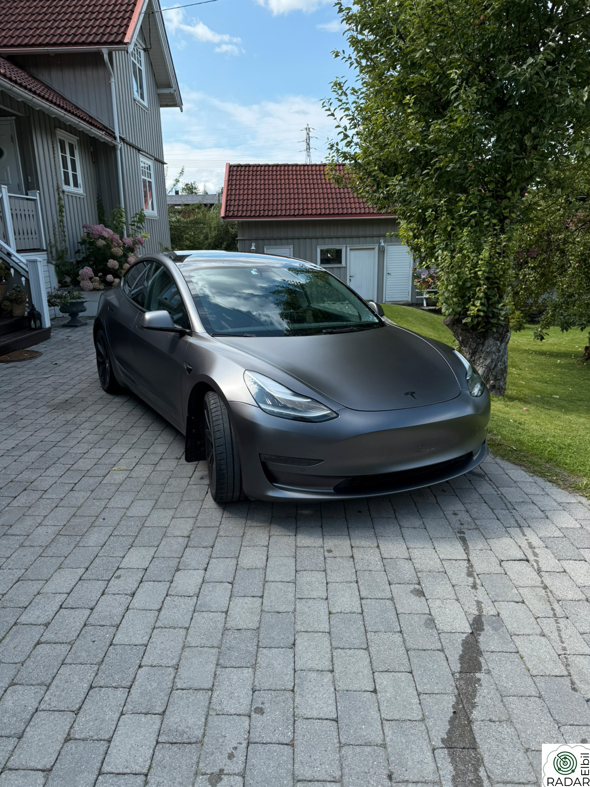 TESLA Model 3 Performance AWD