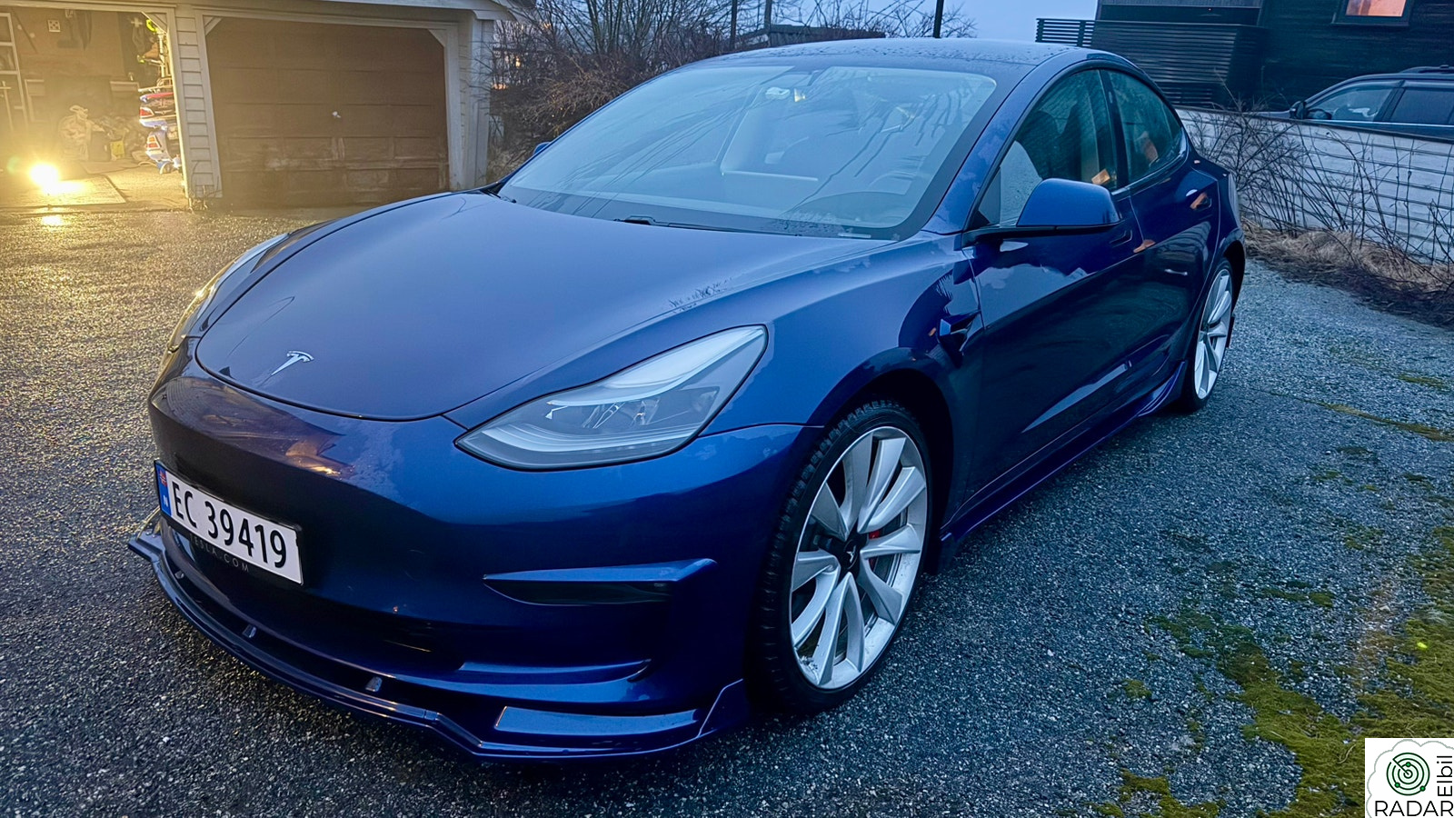 TESLA Model 3 Performance AWD