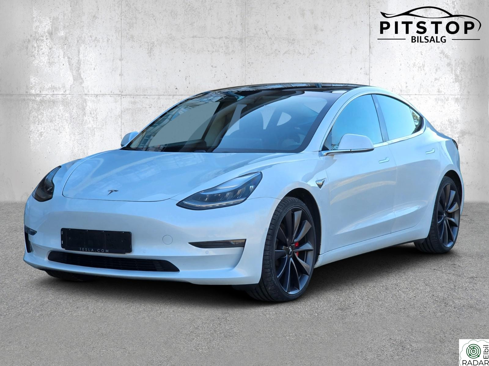 TESLA Model 3 AWD Performance Autopilot Premium Euok 10/28