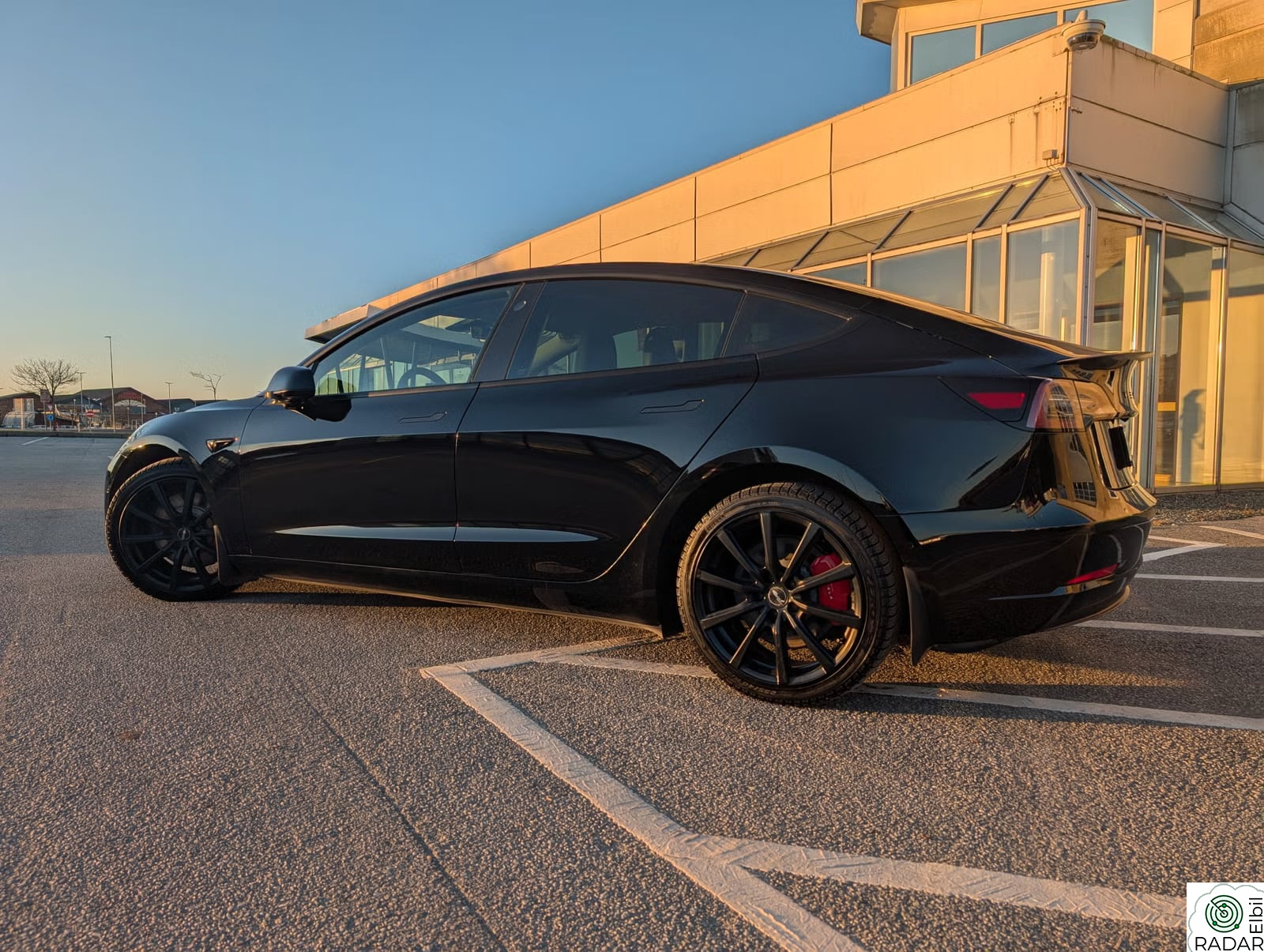 TESLA Model 3 Performance AWD
