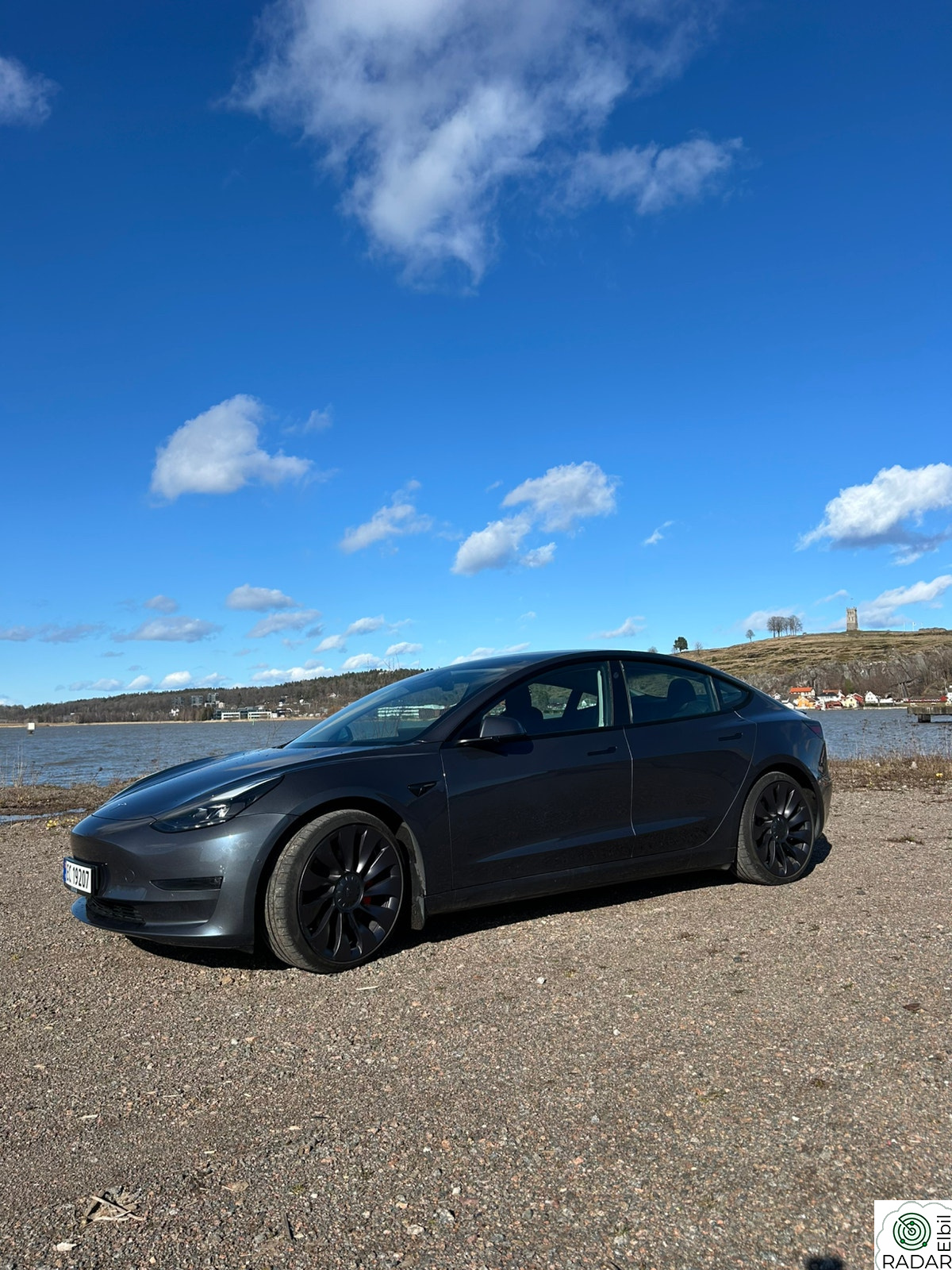 TESLA Model 3 Performance AWD