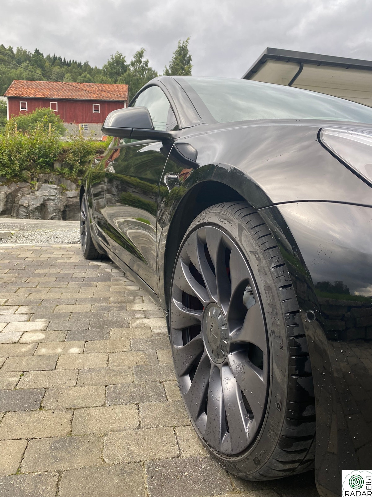 TESLA Model 3 Performance AWD