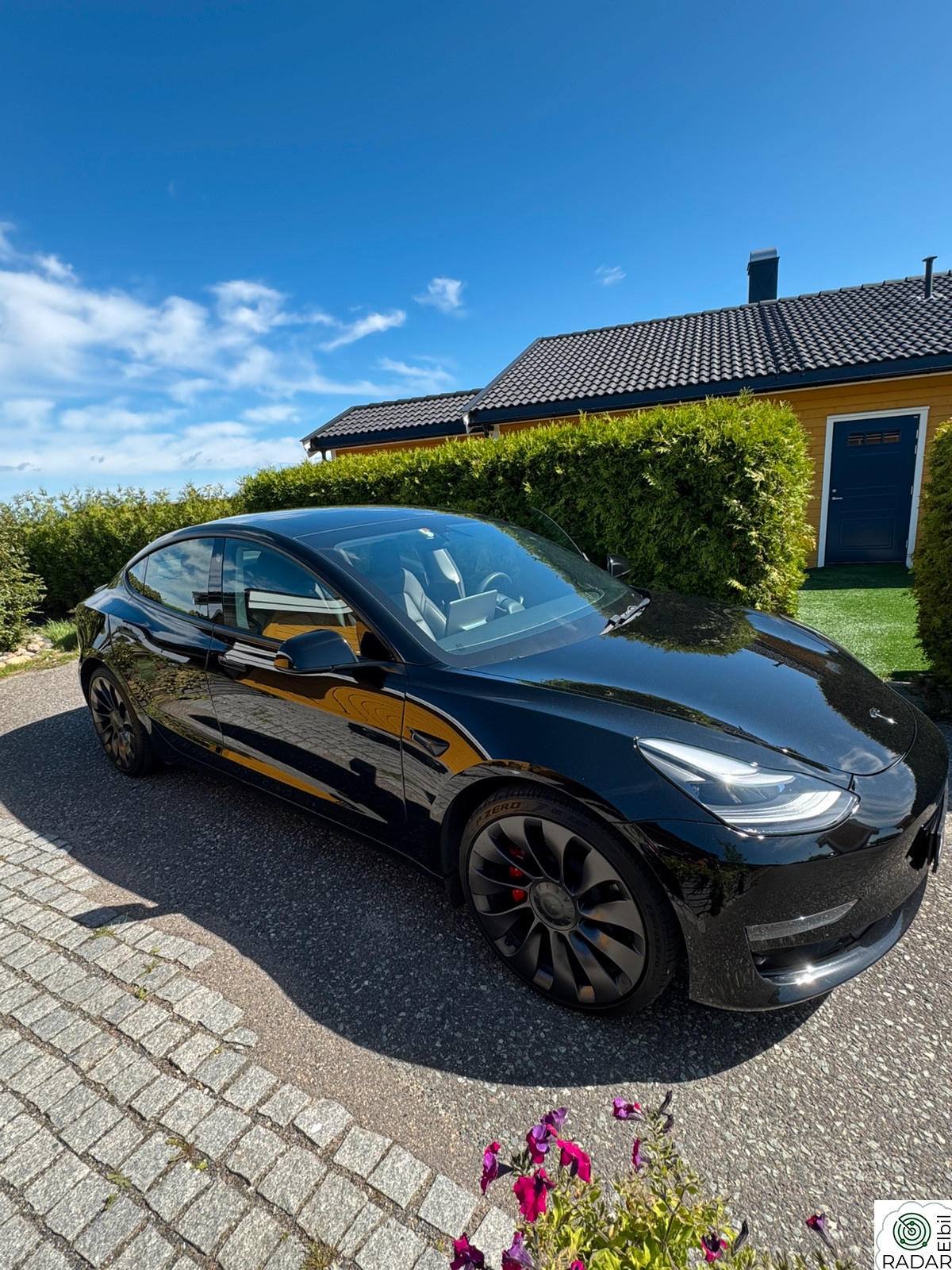 TESLA Model 3 Performance AWD