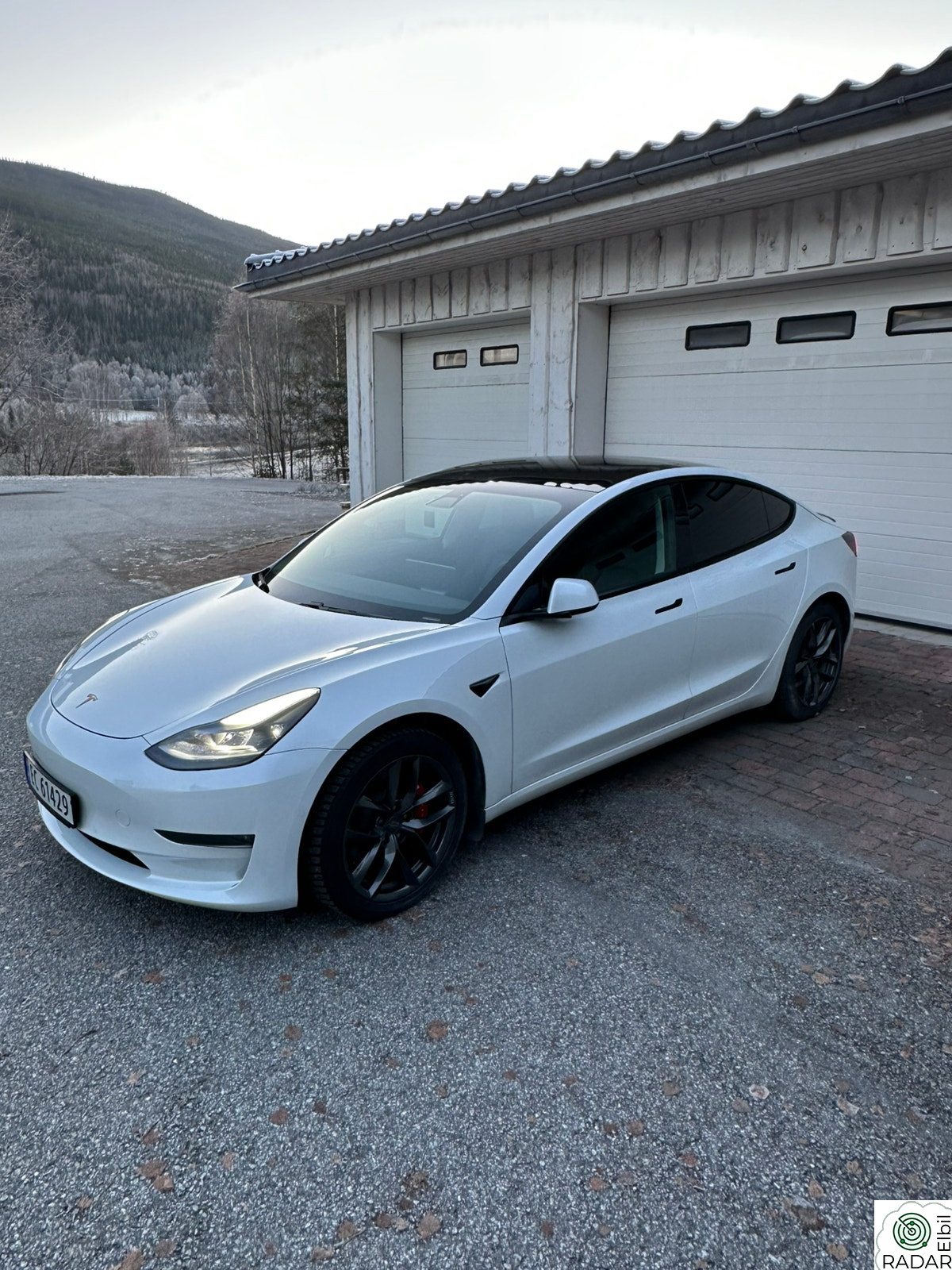 TESLA Model 3 Performance AWD