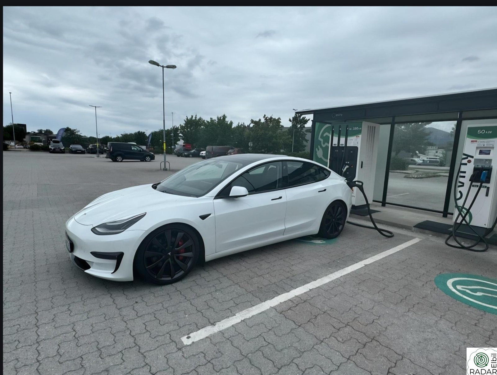 TESLA Model 3 Performance AWD