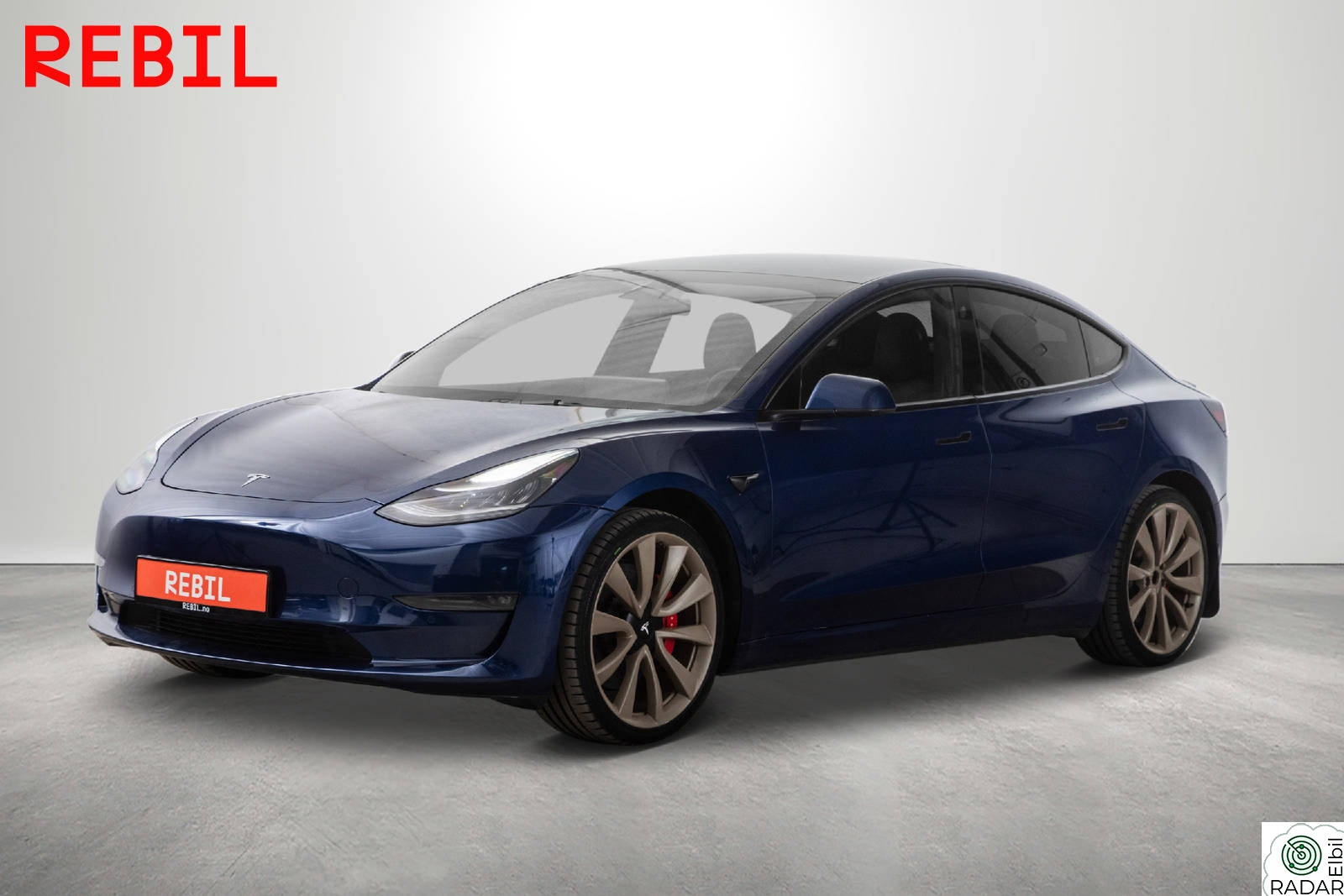 TESLA Model 3 530km(WLTP)/Performance/AWD/MCU2/Navi/R.kam/Pano/AP