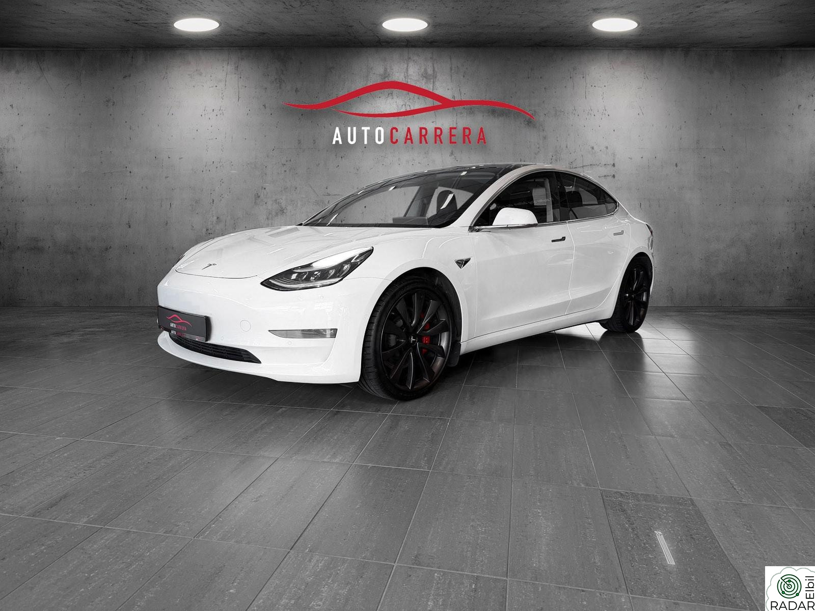TESLA Model 3 LR AWD Premium 530km WLTP/Pano/360 kam/Autopilot/Navi+
