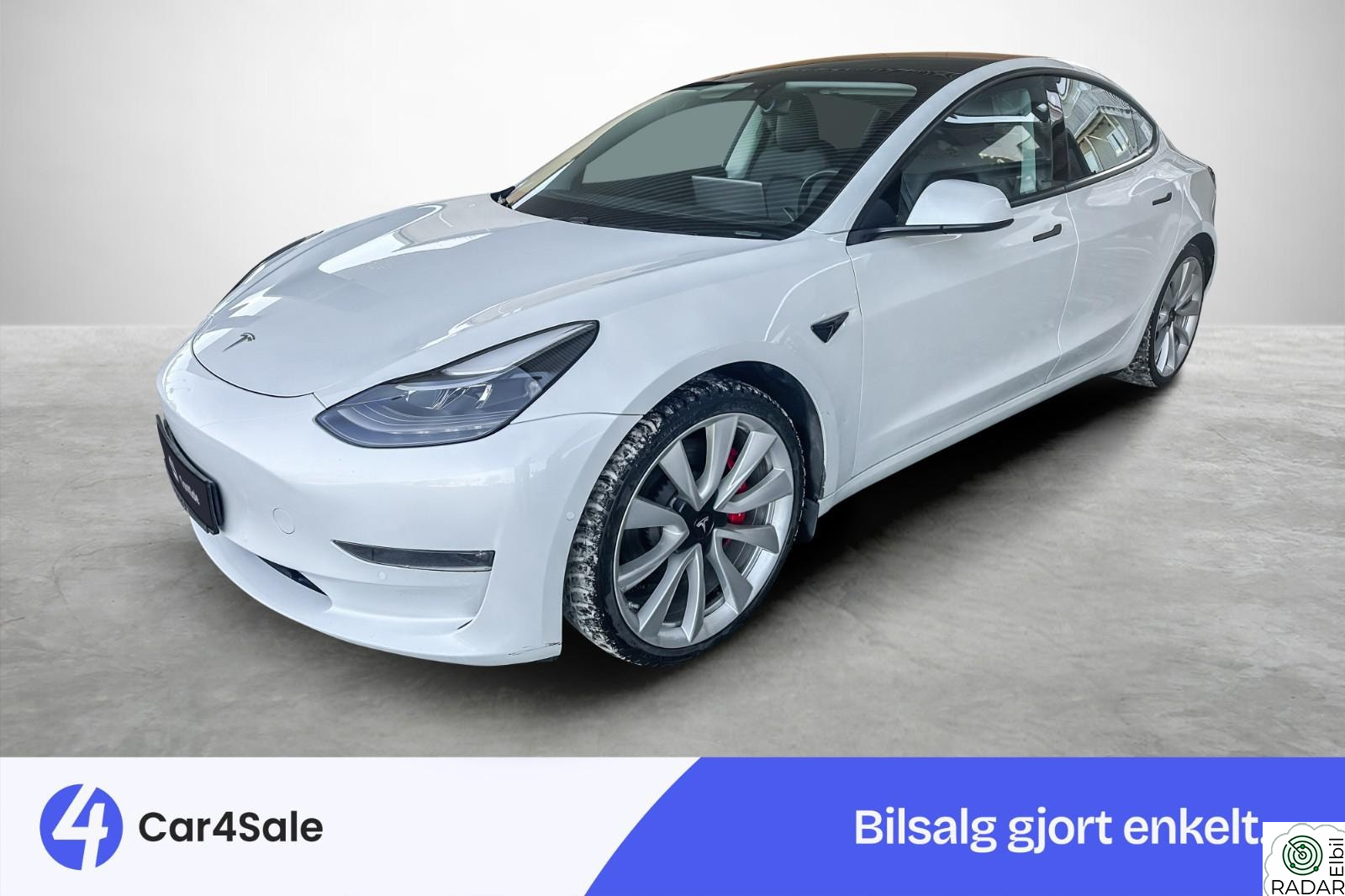 TESLA Model 3 Performance AWD 567km / EAP / Premium / V.Pumpe / EU27+