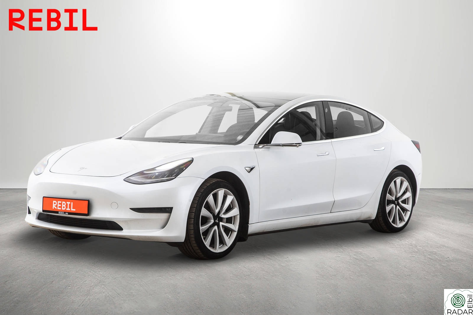 TESLA Model 3 Long Range AWD (560km WLTP) MCU2/Pano/AP/R.Kam/Navi/