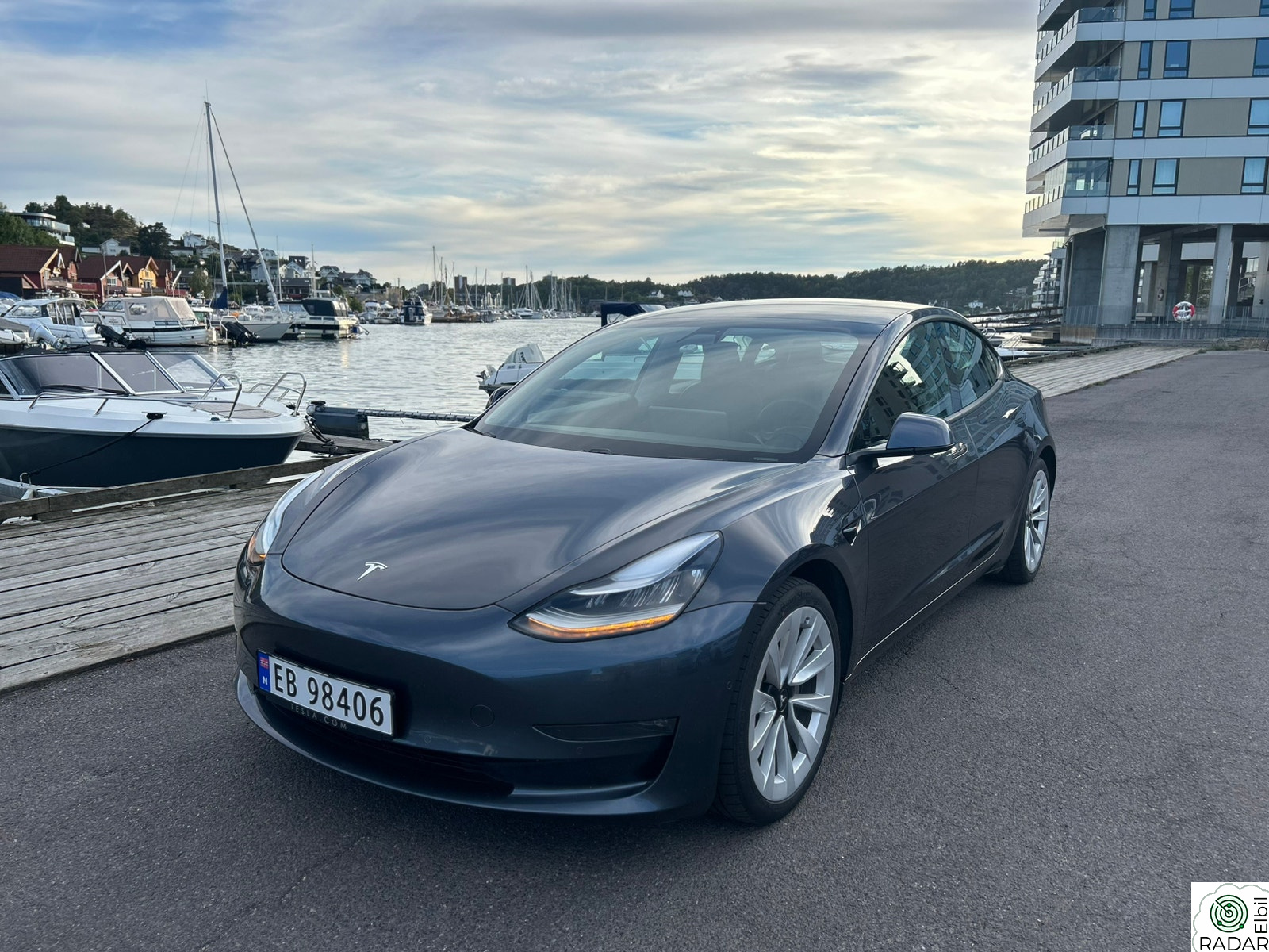TESLA Model 3