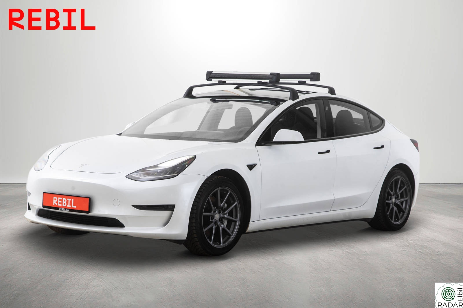 TESLA Model 3 LR AWD (580km) Skinn/Pano/MCU2/AP/R.Kam/Krok/Skistativ