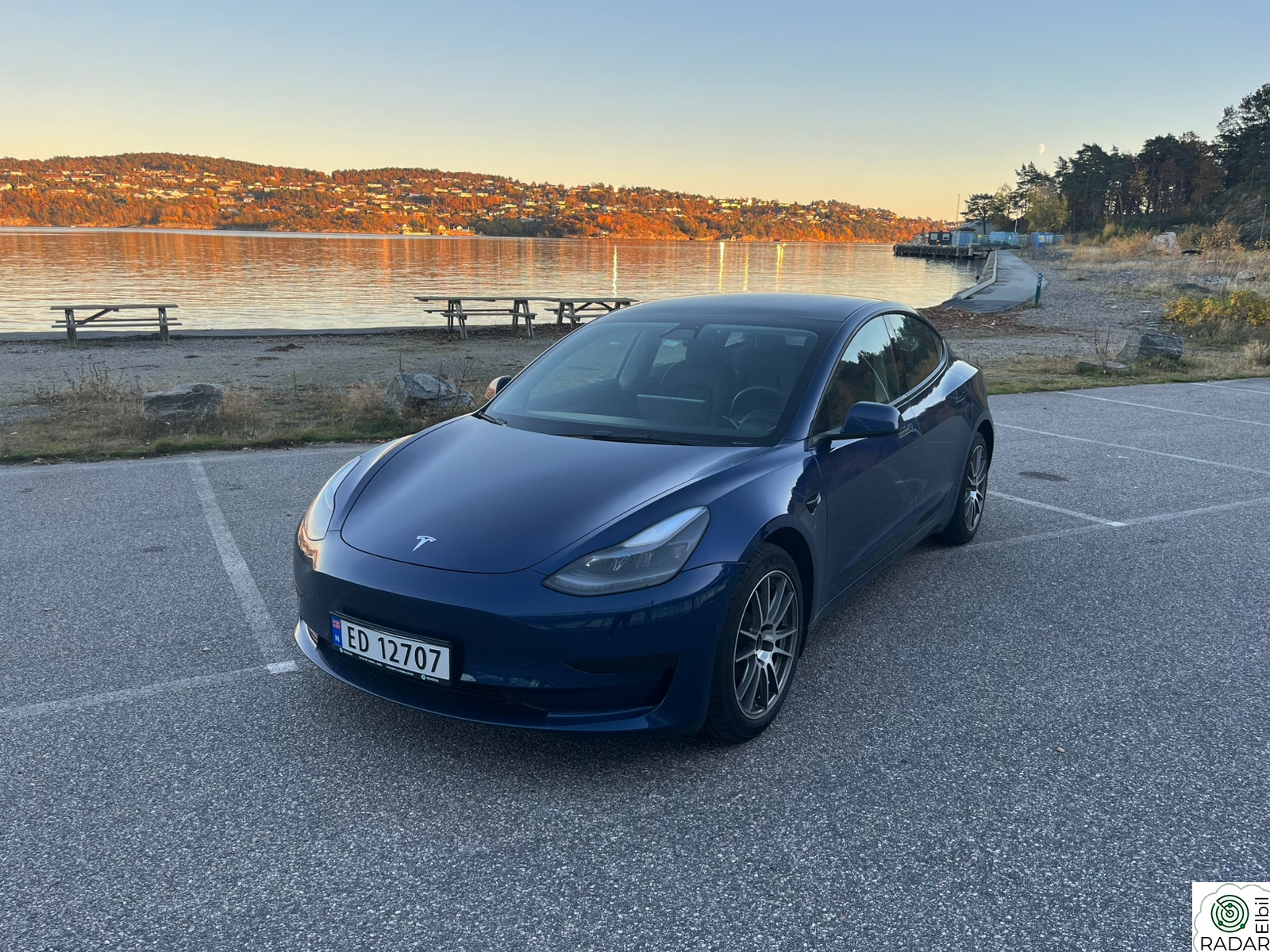 TESLA Model 3 Standard range plus RWD