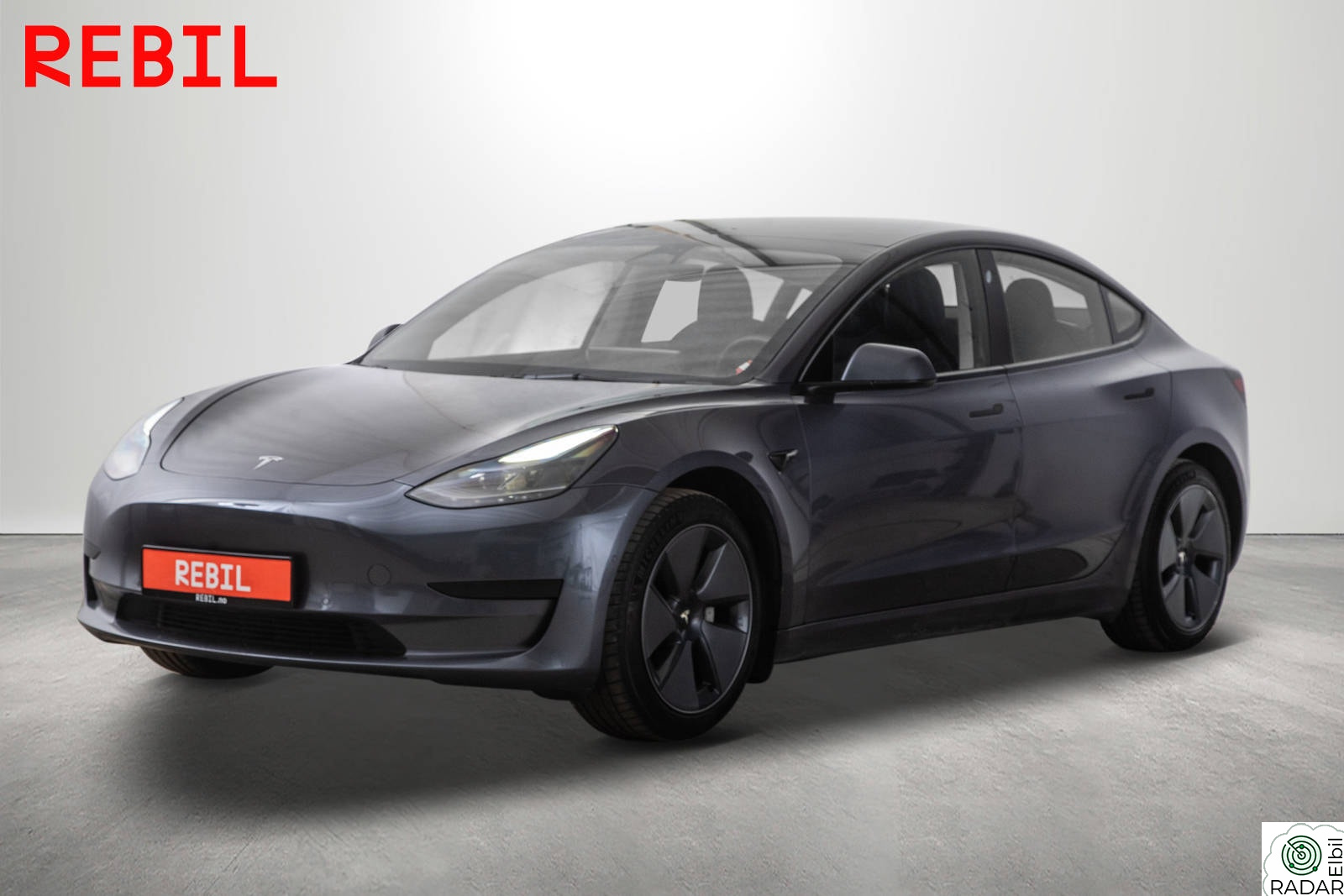 TESLA Model 3 448km(WLTP)/SR+/MCU2/AP/Navi/R.kam/Pano/Memory/V.pumpe