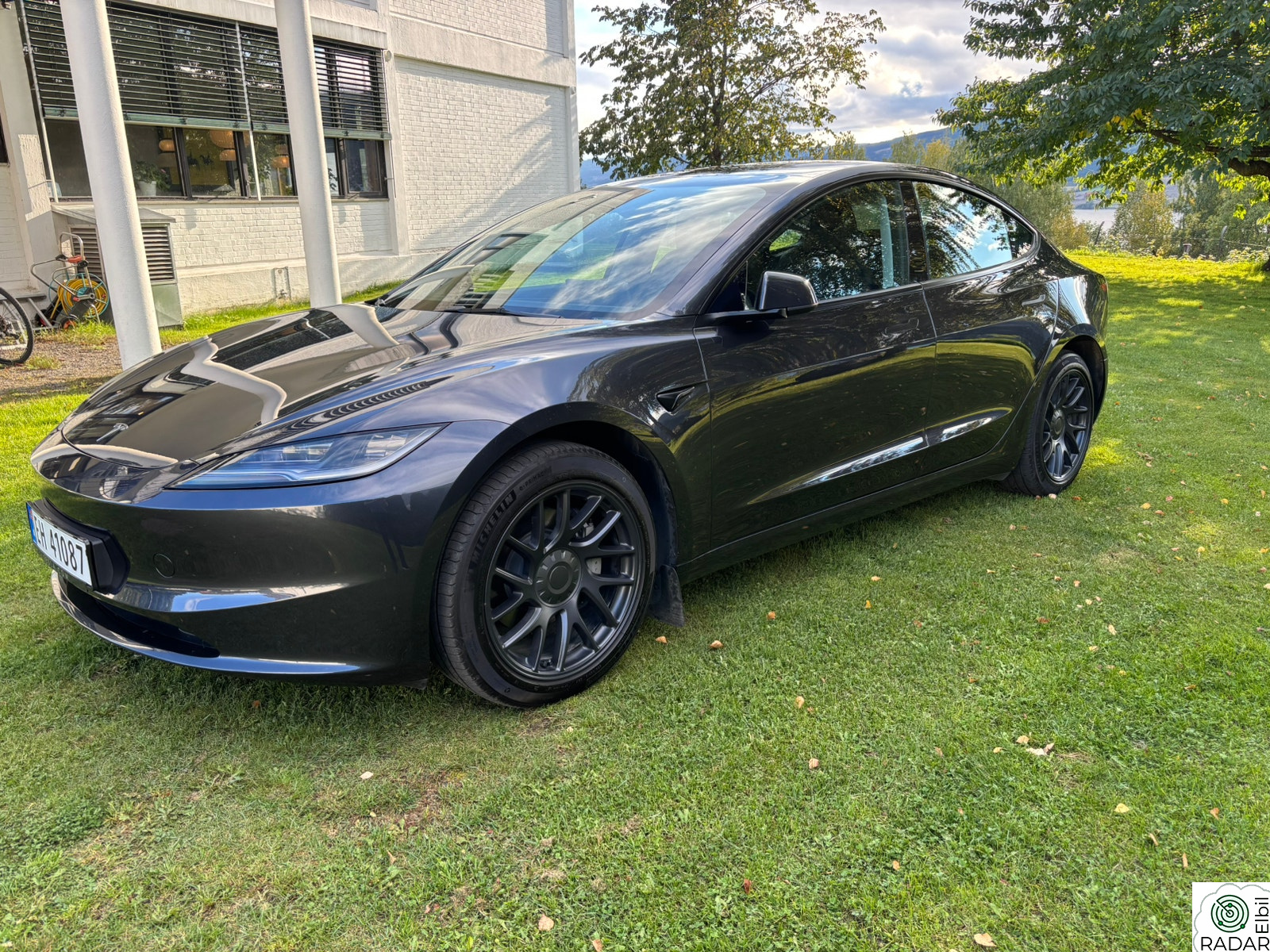 TESLA Model 3 Tesla Higland Rwd