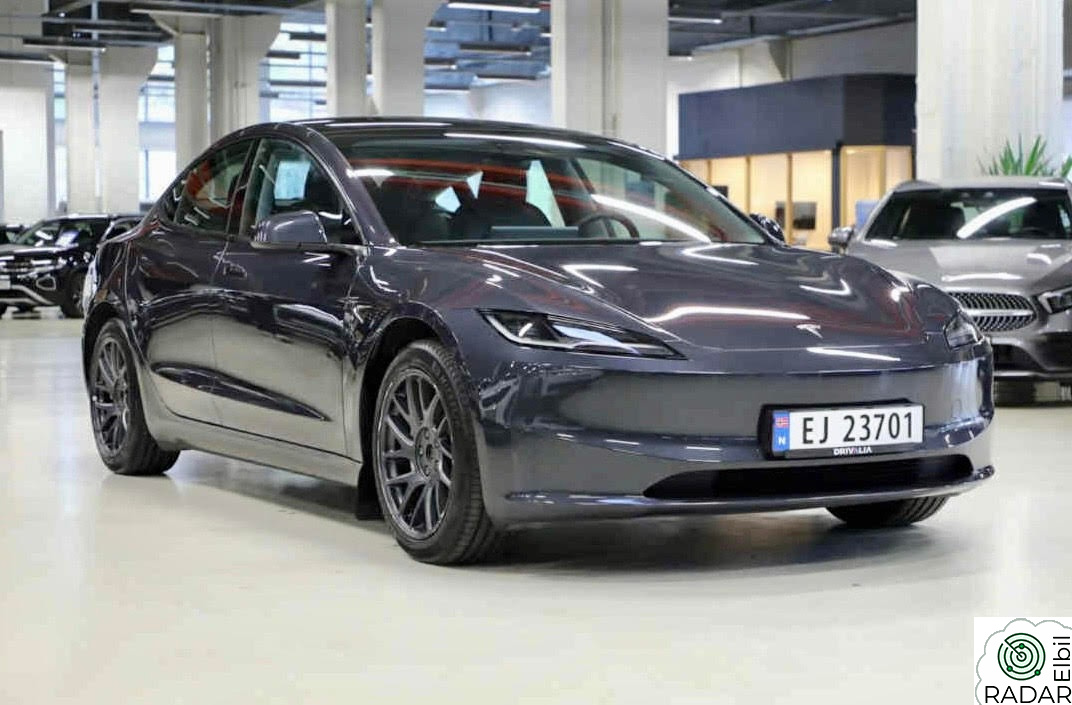TESLA Model 3 Long Range AWD