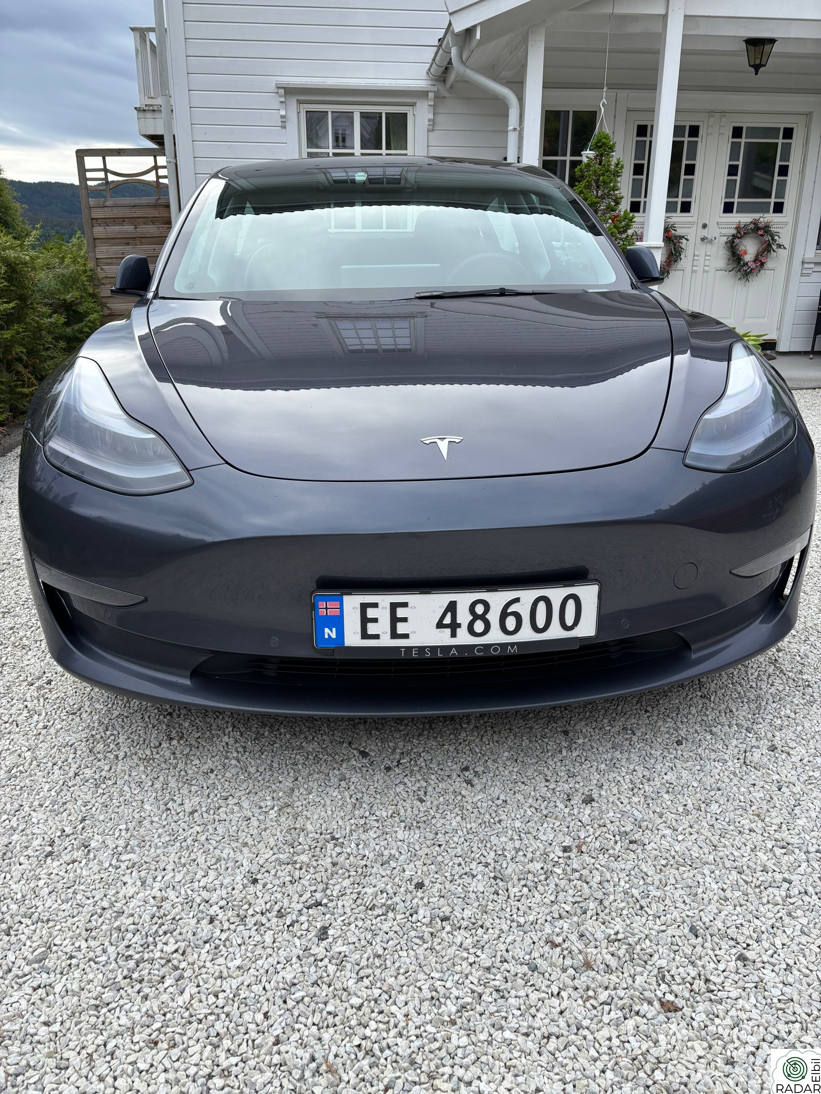 TESLA Model 3 Long Range AWD