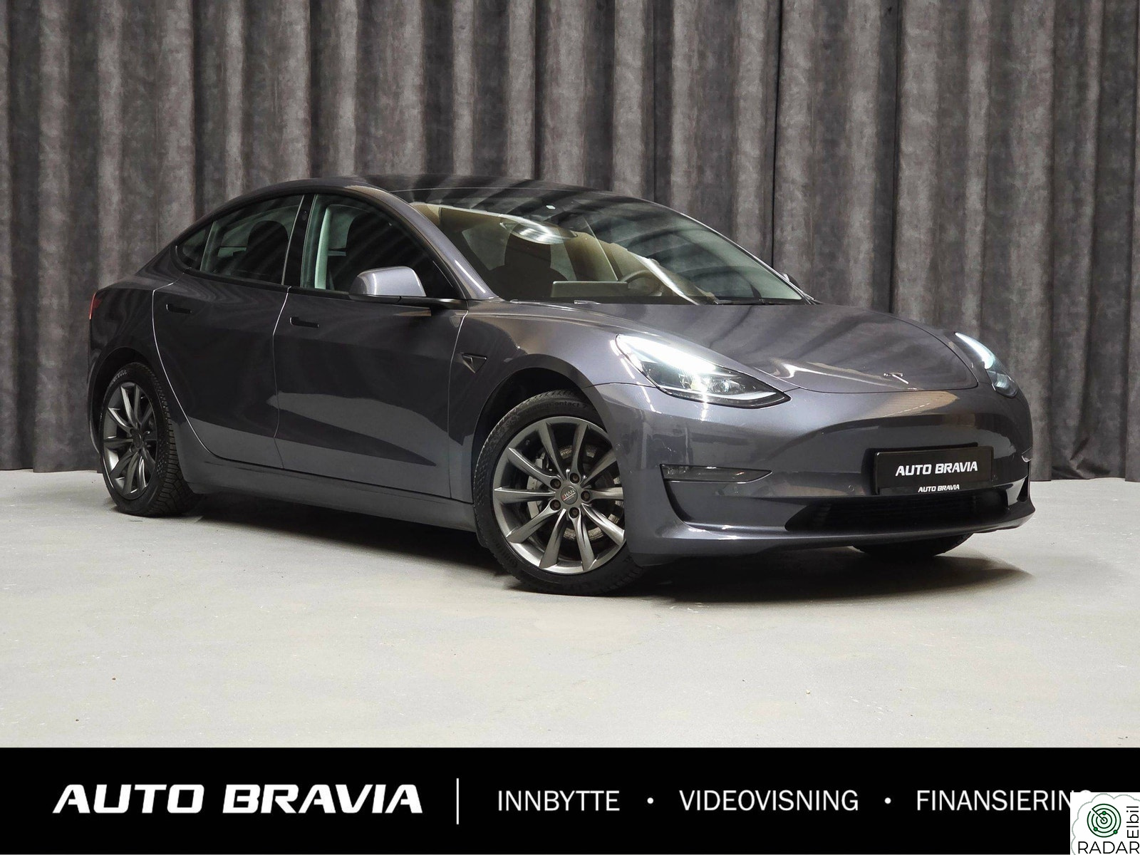 TESLA Model 3 LONG RANGE/AWD/614KM/KROK/VARMEPUMPE/RATTVARME/AP/AMD++