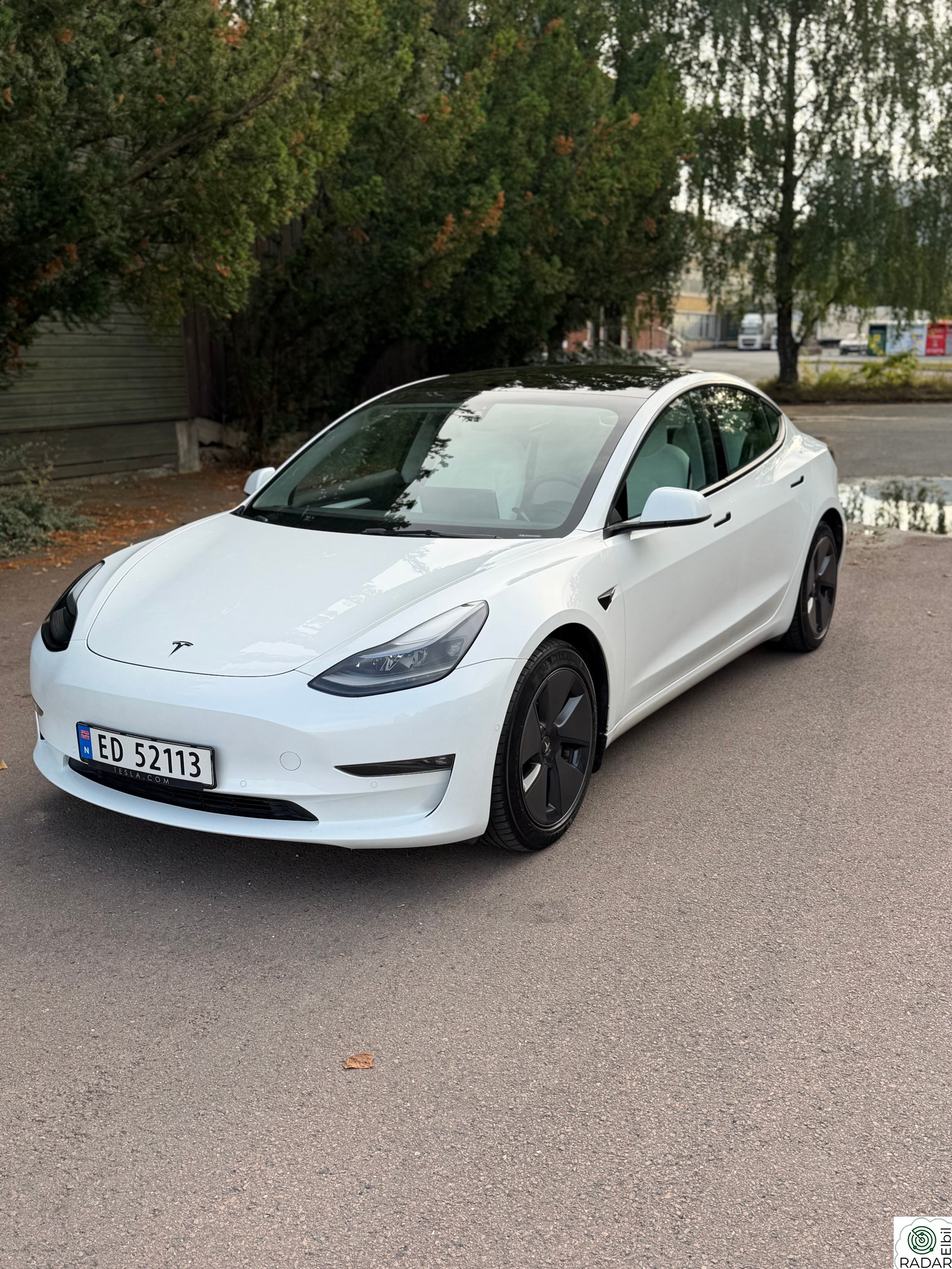 TESLA Model 3 Long Range AWD