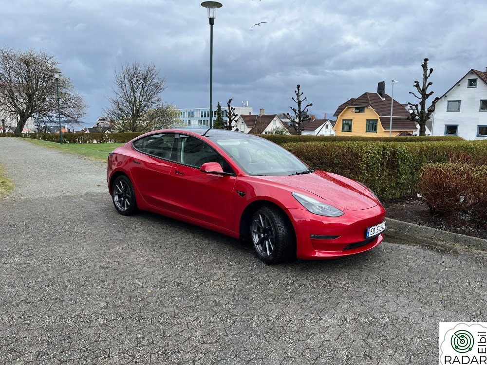 TESLA Model 3 Long Range AWD