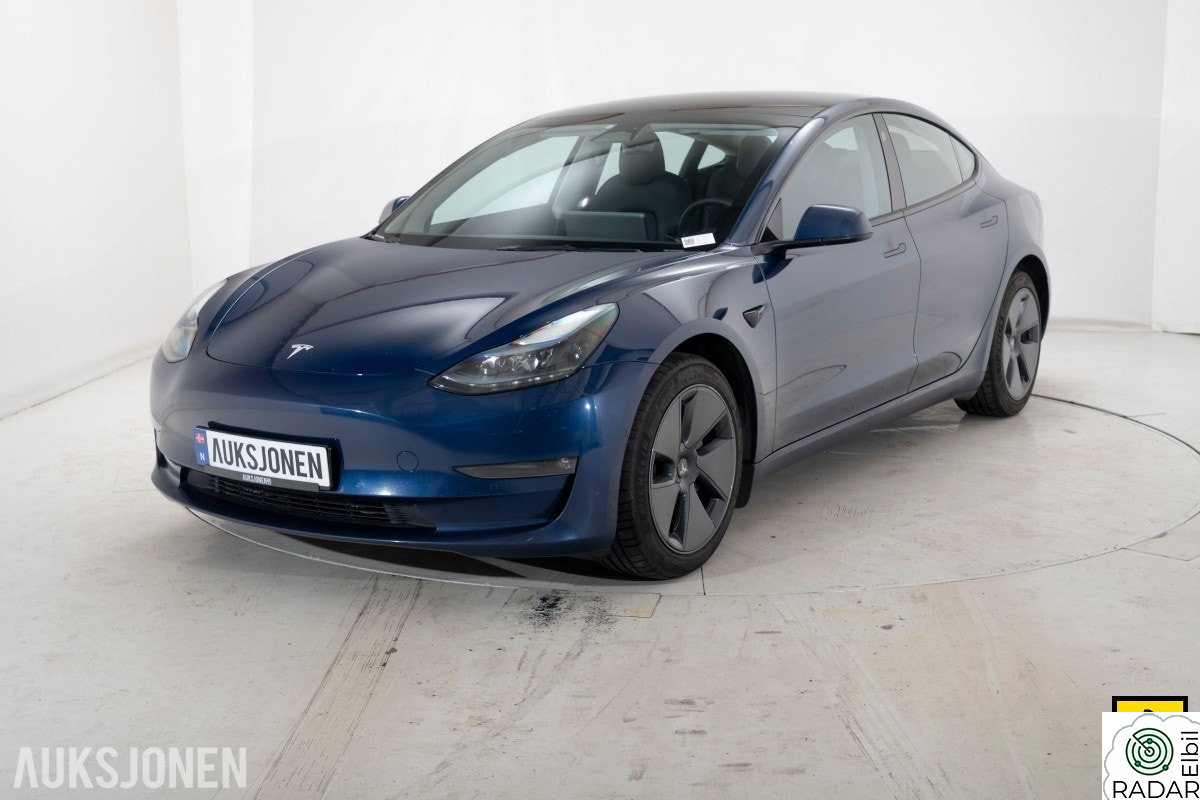 TESLA Model 3 LR AWD ACC AUTOPILOT PREMIUM LYD NAVI LED