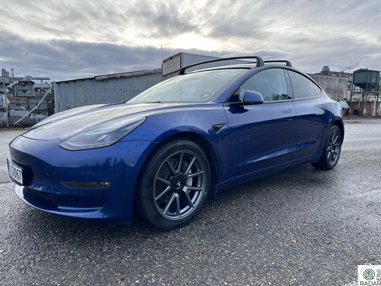 TESLA Model 3 Long Range AWD