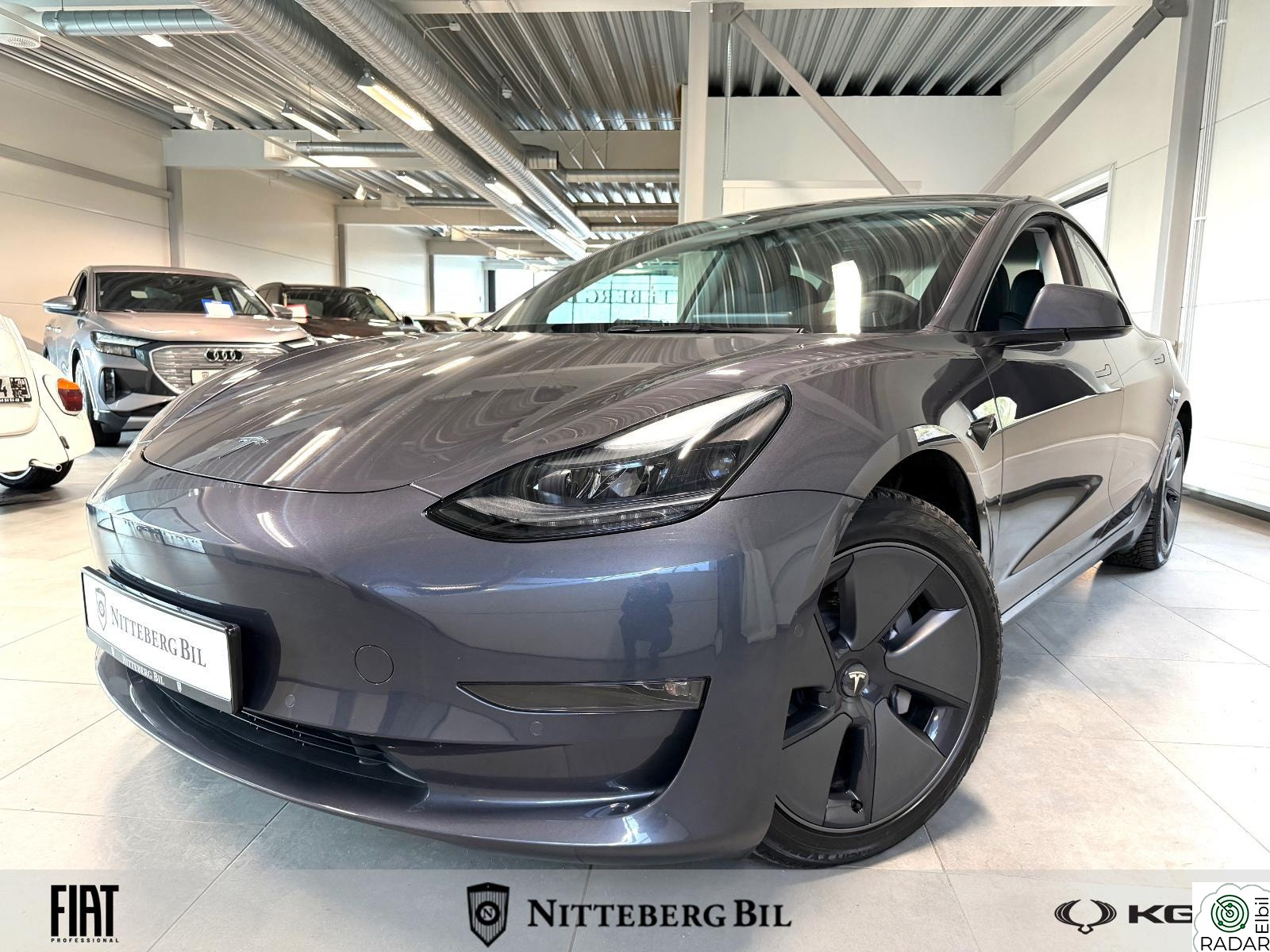 TESLA Model 3 Long Range AWD 602 km WLTP