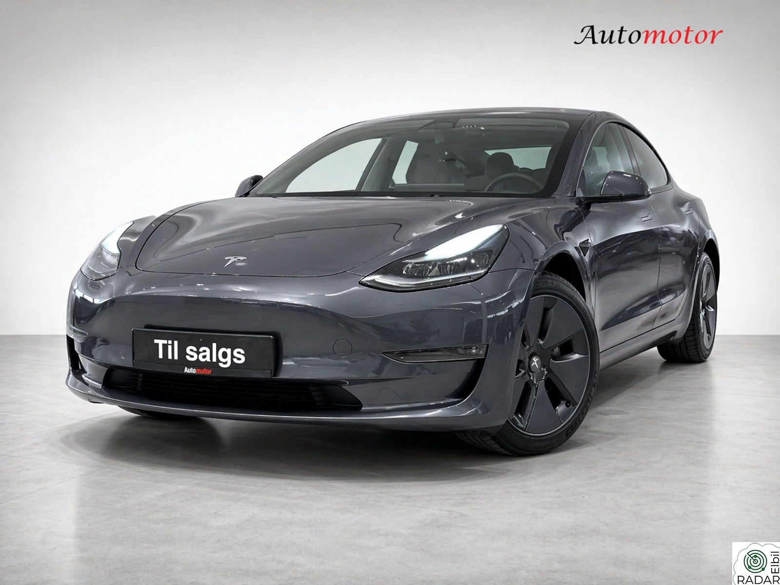 TESLA Model 3 Long Range Premium 602KM/498HK/4x4/AP/360.K/Pano/1Eier
