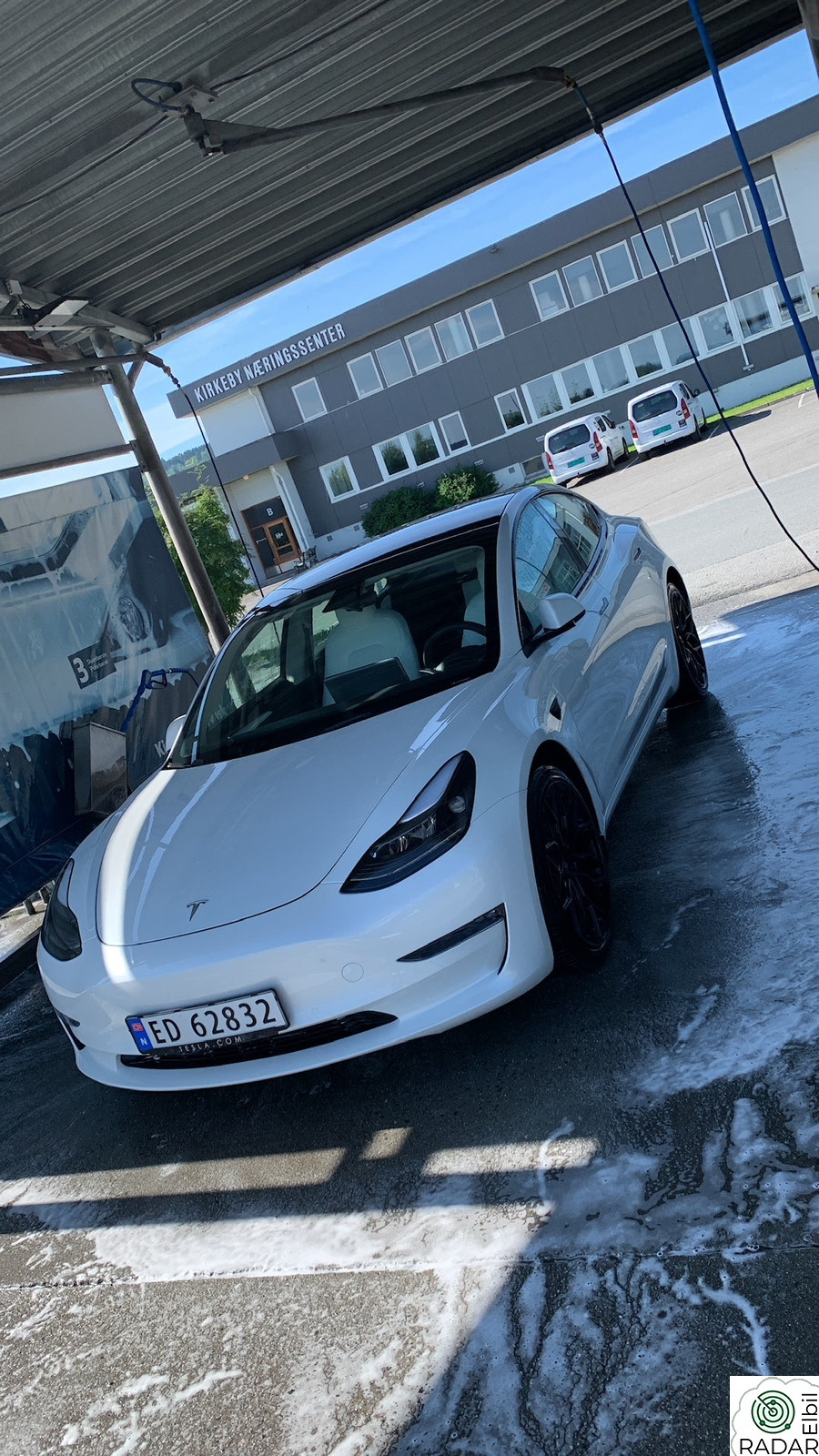 TESLA Model 3 Long Range AWD