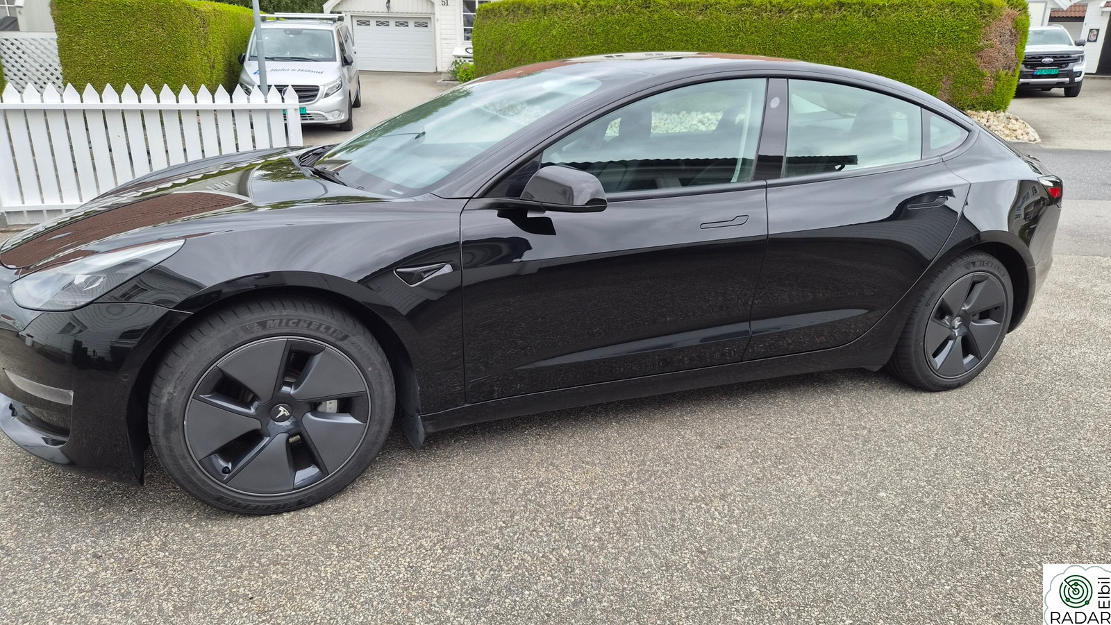 TESLA Model 3 Long Range AWD