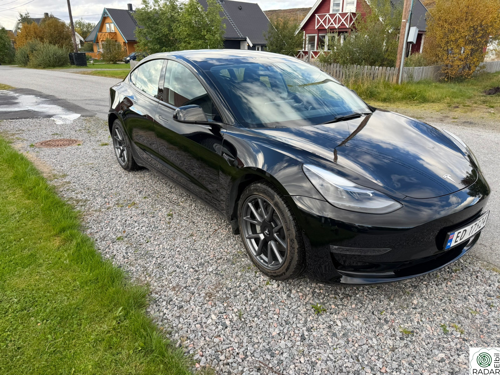 TESLA Model 3 Long Range AWD