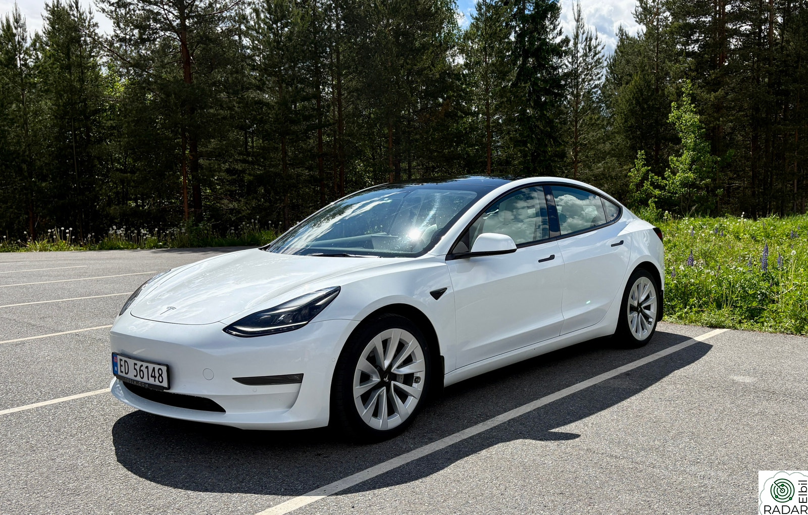 TESLA Model 3 Long Range AWD