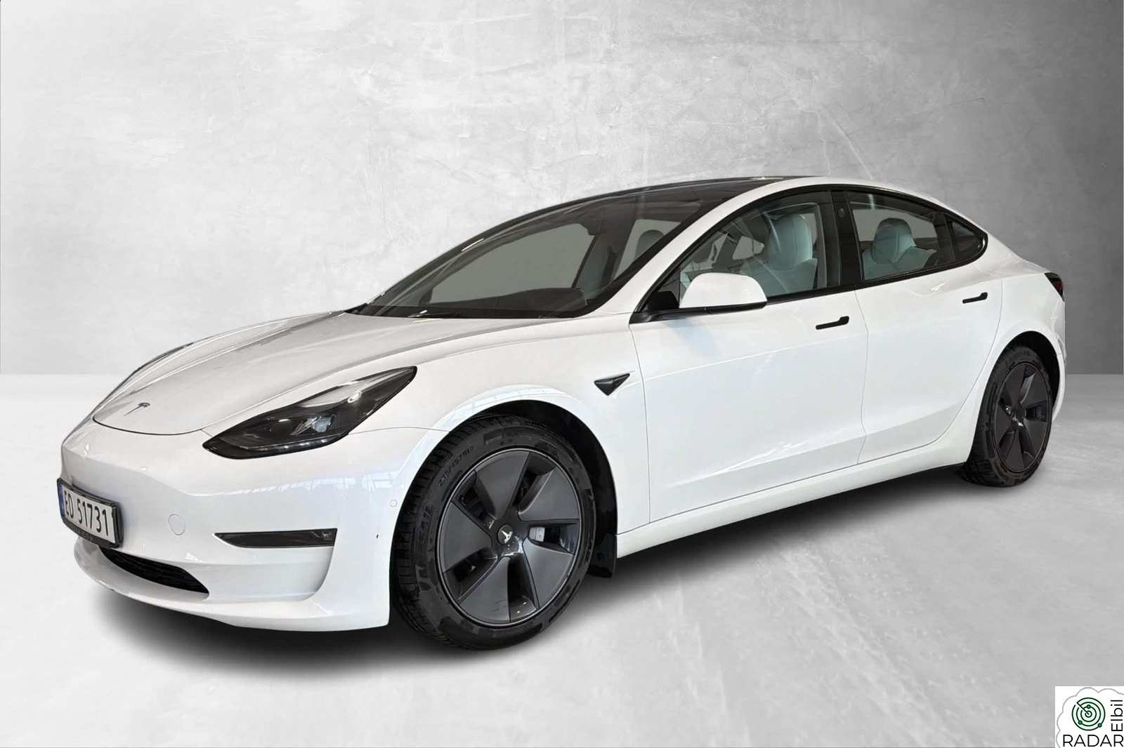 TESLA Model 3 Long Range AWD