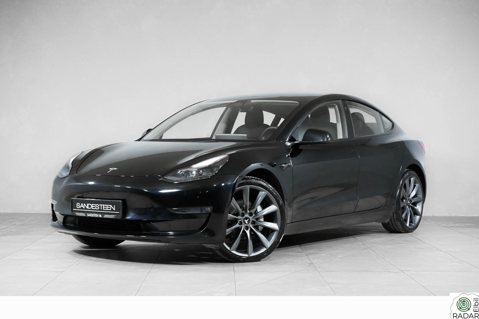TESLA Model 3 LONG RANGE AWD/PANORAMA/KAMERA/VINTERPAKKE