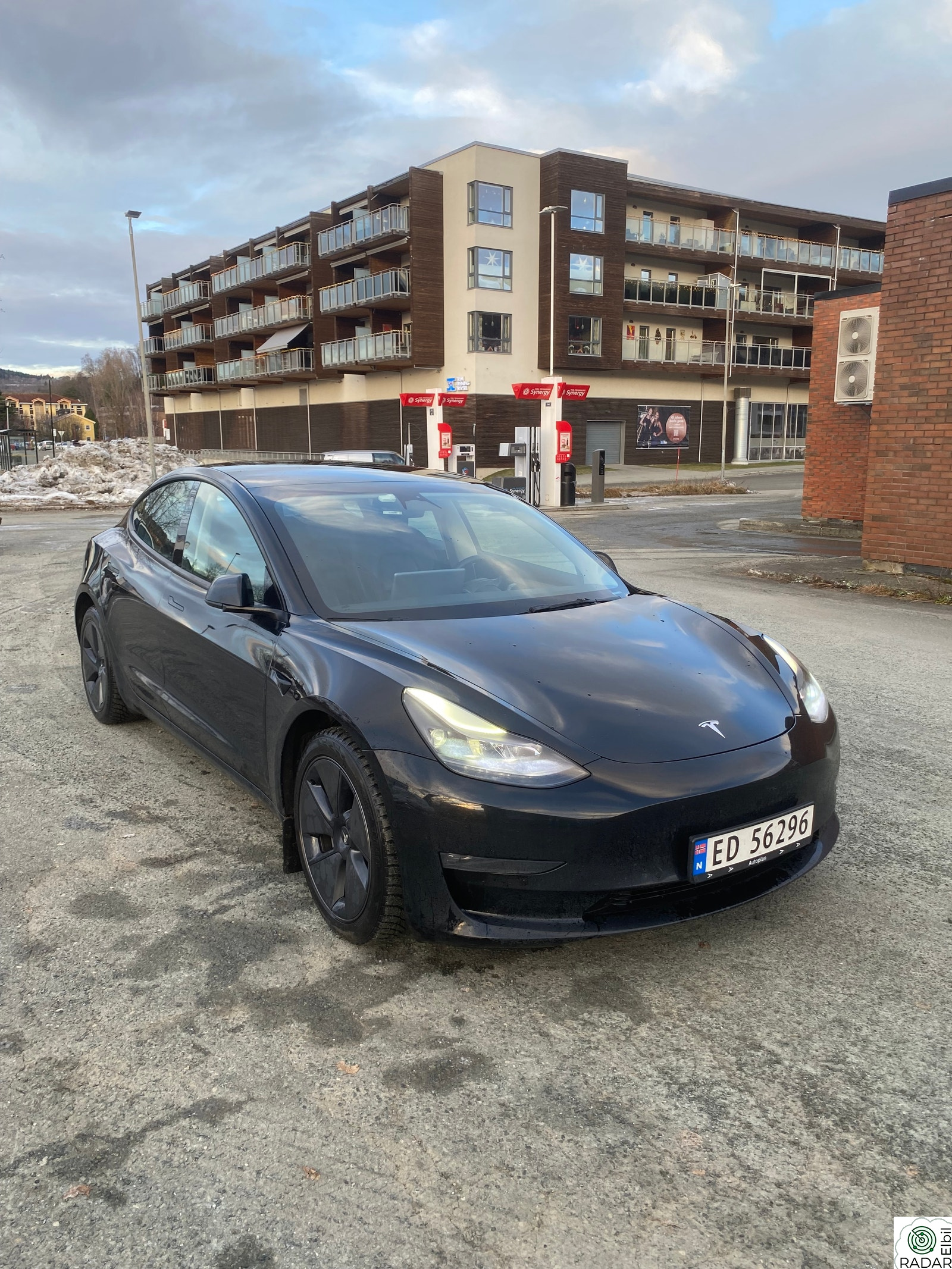 TESLA Model 3 Long Range AWD