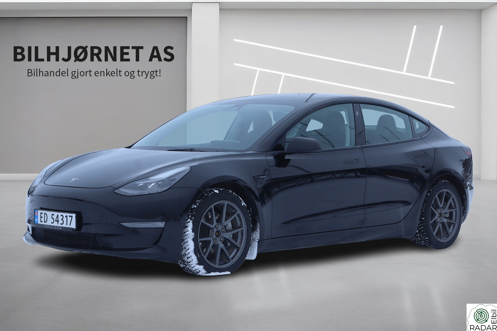 TESLA Model 3 LONG RANGE AWD | KROK | PREMIUM STEREO | VARMEPUMPE