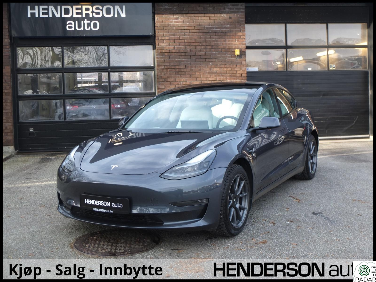 TESLA Model 3 Long Range AWD Lav km/1-eier/Skinn/Navi/Panorama/AP++