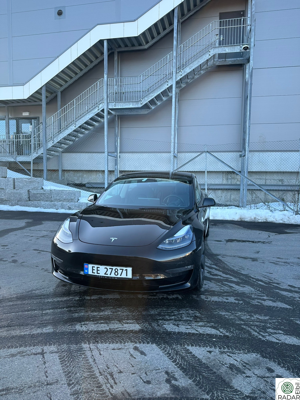 TESLA Model 3 Long Range AWD