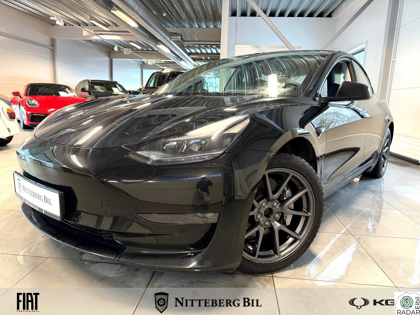 TESLA Model 3 Long Range AWD 602 km WLTP