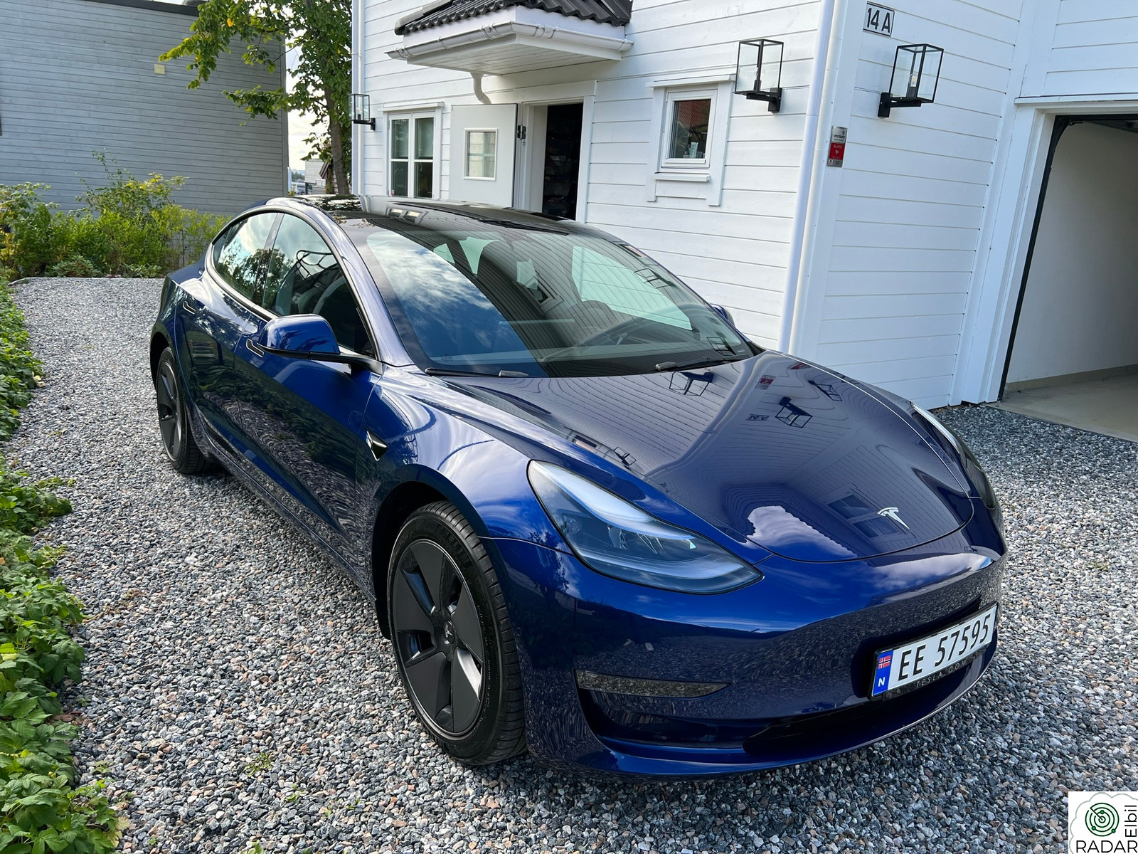 TESLA Model 3 Long Range AWD