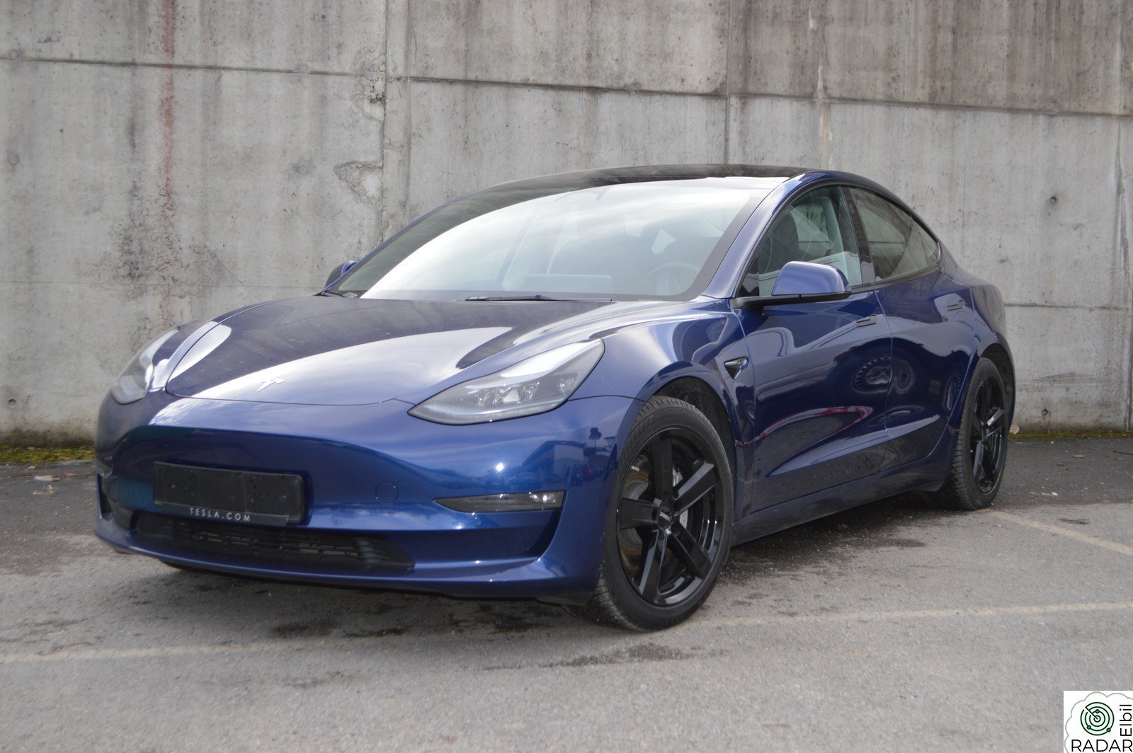TESLA Model 3 LONG RANGE  AWD/V.PUMPE/NORSK/KROK/NYBILGARANTI/602KM