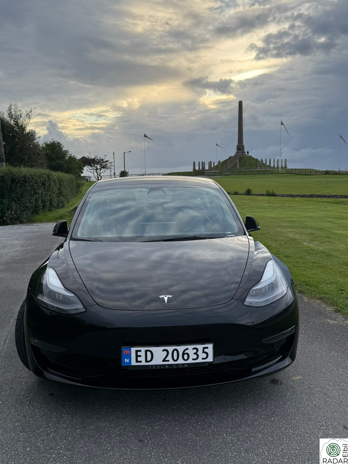 TESLA Model 3 Performance AWD