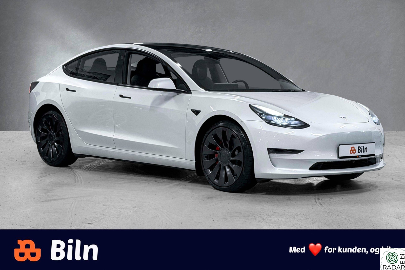 TESLA Model 3 Performance AWD /HIFI/ACC/Brembo/Skinn/Pano/2x20 felger