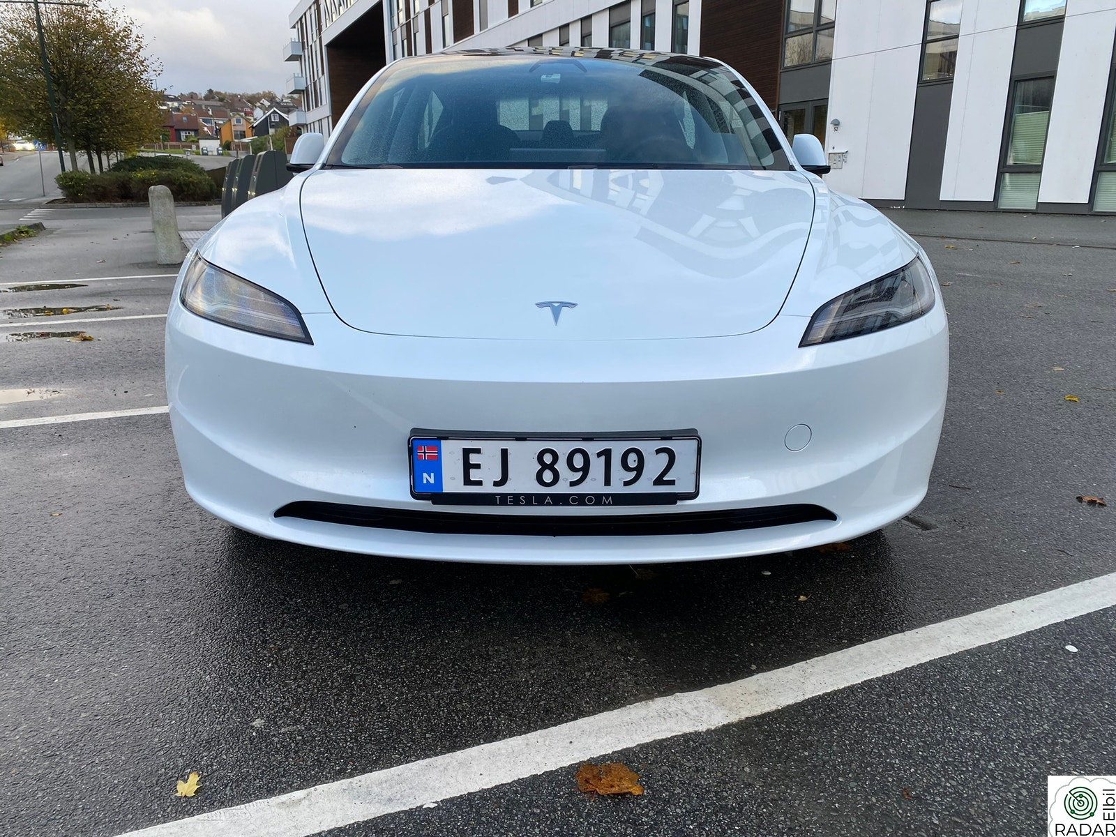 TESLA Model 3 Long Range RWD 320hk,  Premium,