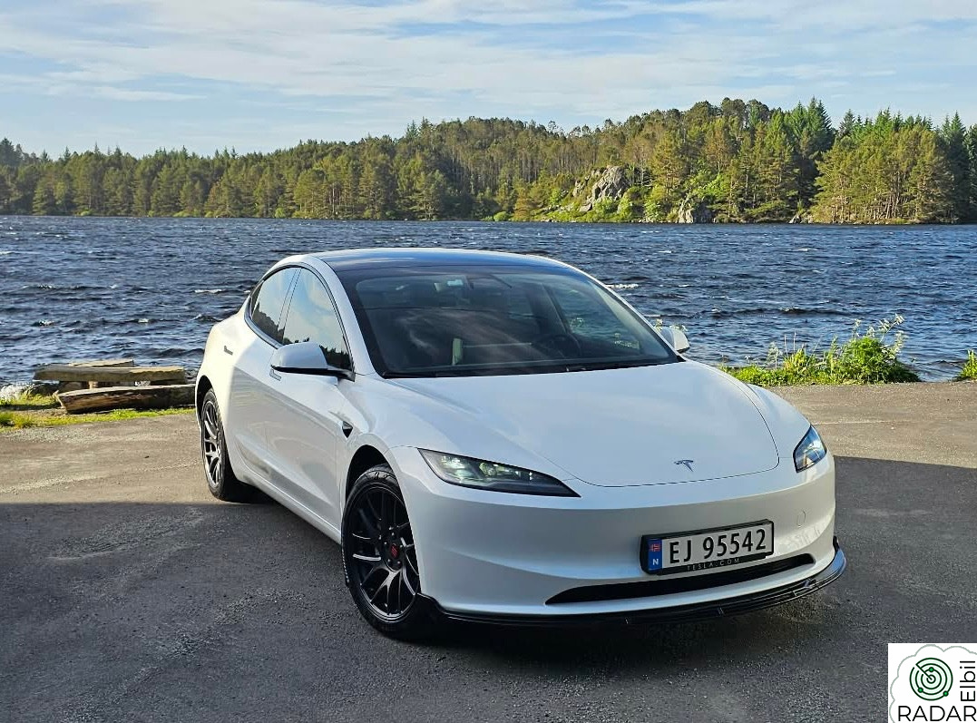 TESLA Model 3 Long Range RWD 320hk premium