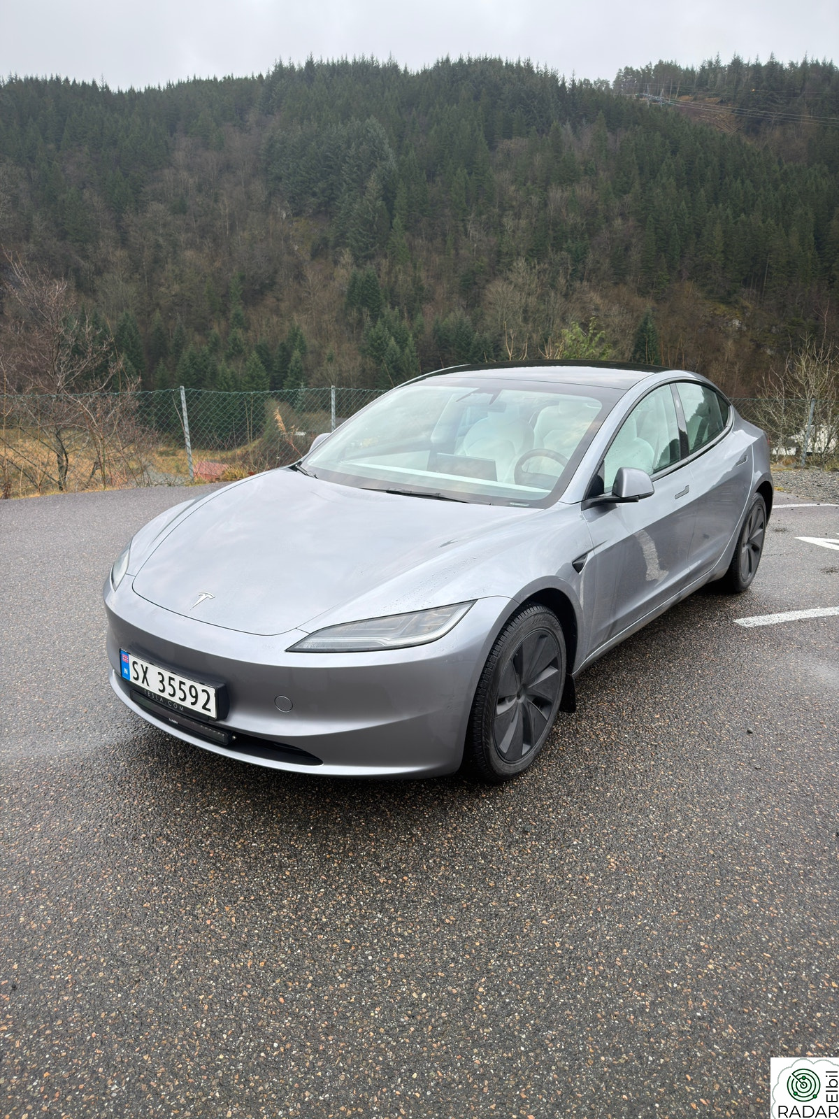 TESLA Model 3 Long Range RWD 320hk