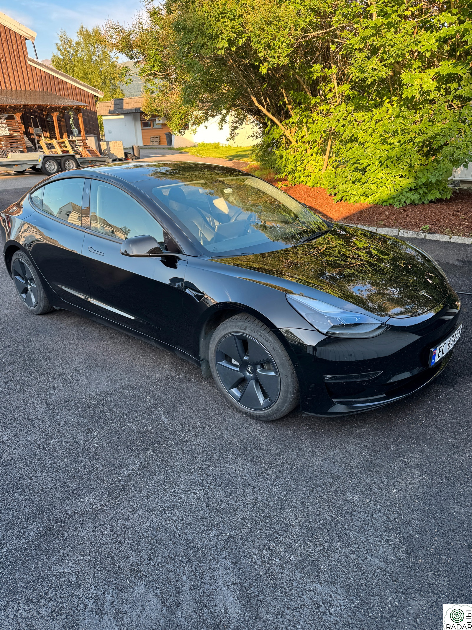 TESLA Model 3 Long Range AWD