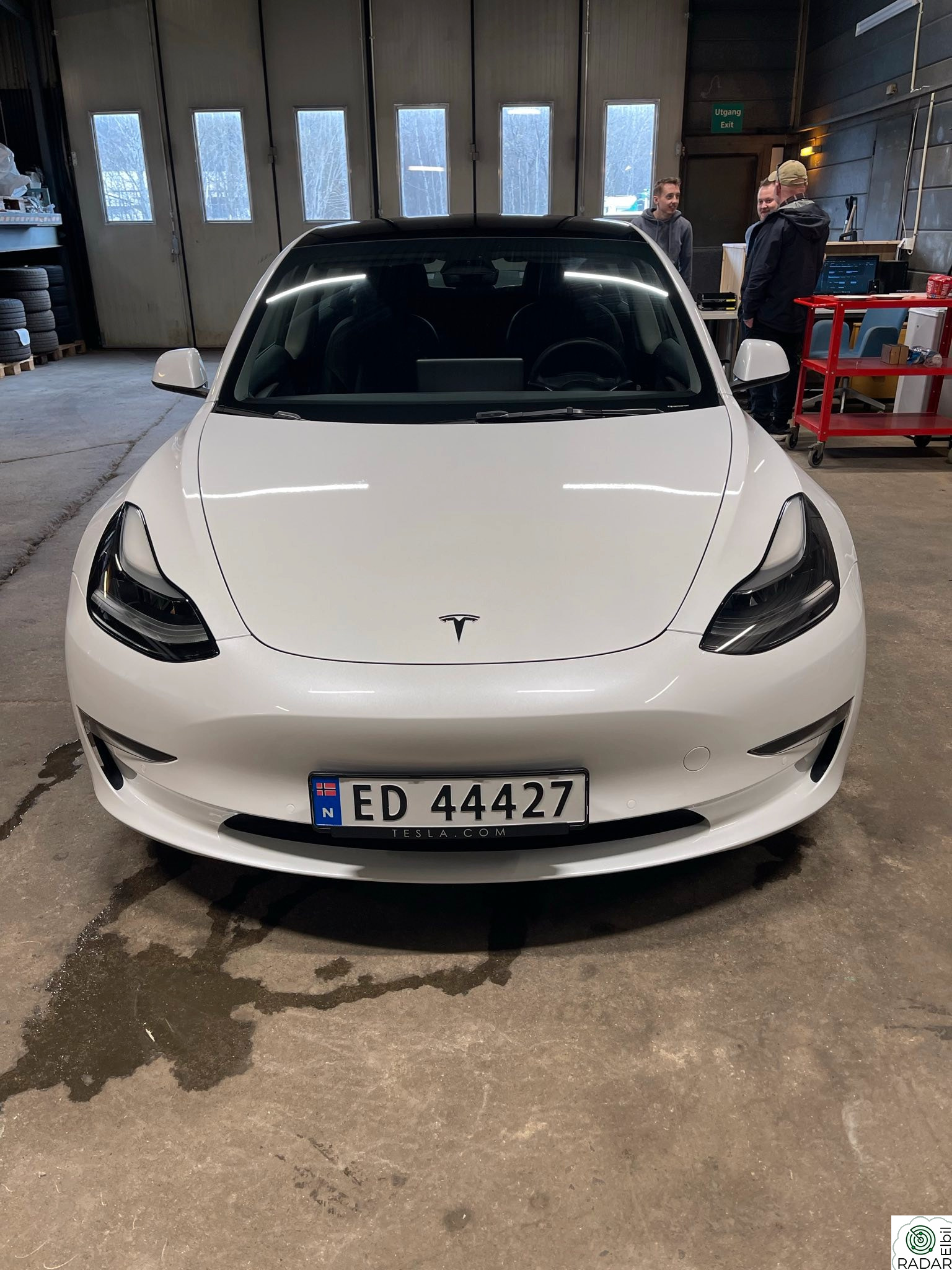 TESLA Model 3 Long Range AWD
