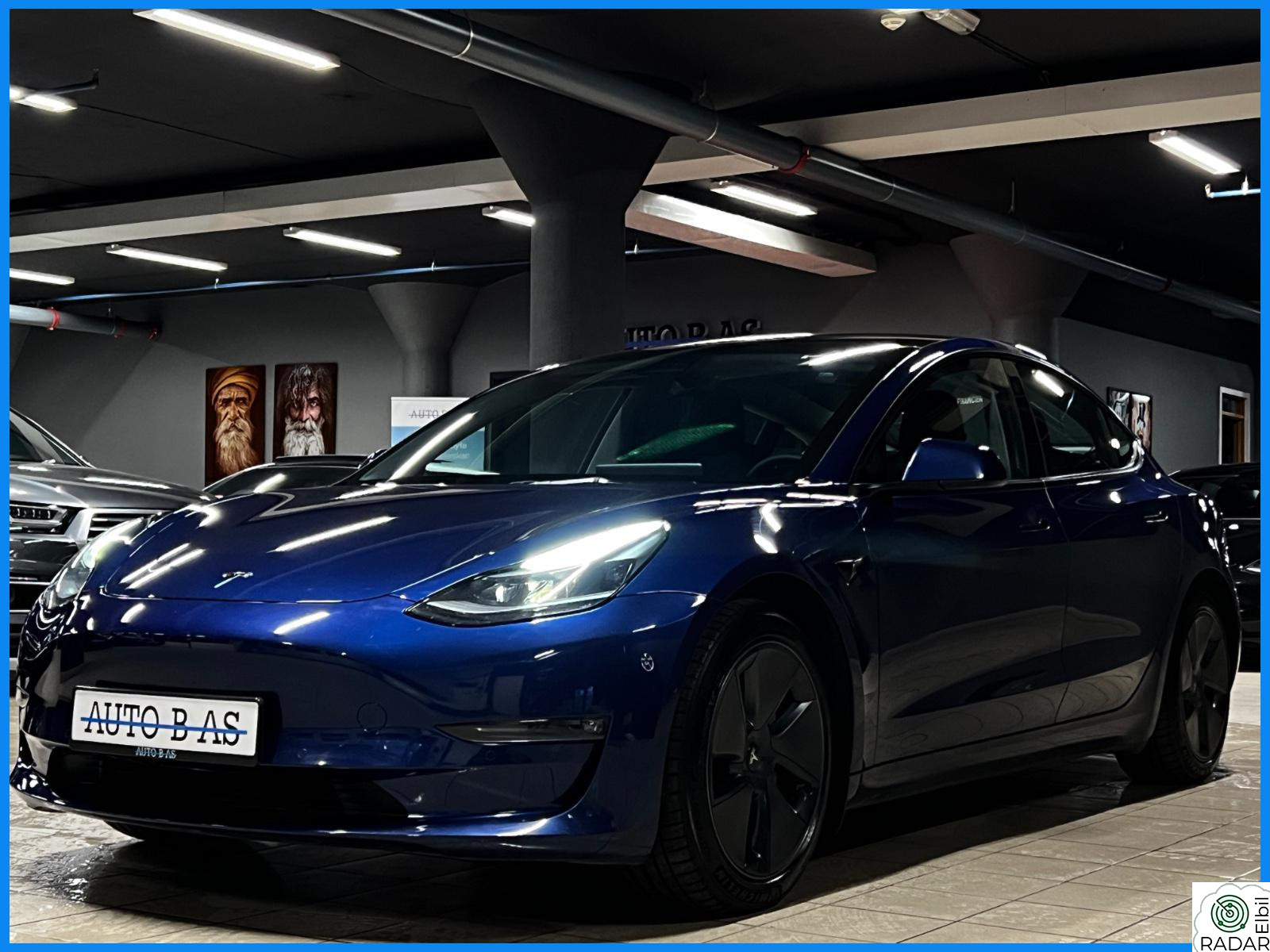 TESLA Model 3 LR AWD / 614KM / 1-Eier / H.Feste / Premium