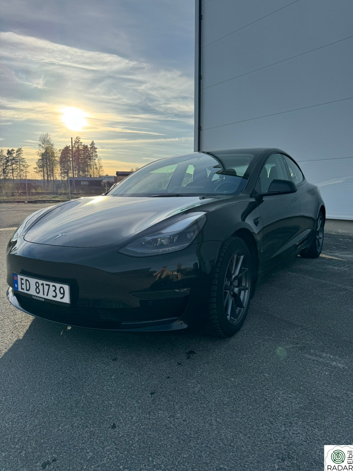 TESLA Model 3 Long Range AWD