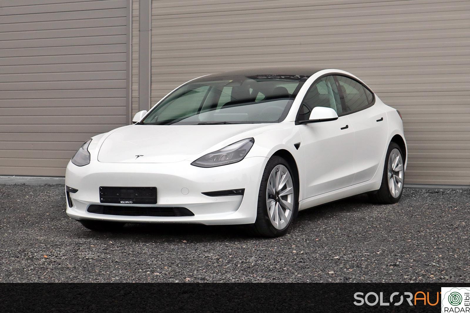 TESLA Model 3 Long Range DM AWD, Premium, Hengerfeste, 19", Velholdt
